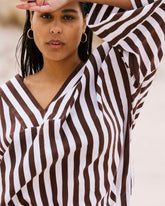 Elio V-Neck Linen Blend Top - Peppercorn Stripe