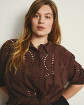 The Embroidered Artist Oversized Poplin Shirt - Peppercorn