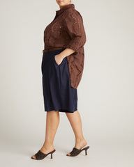 The Embroidered Artist Oversized Poplin Shirt - Peppercorn