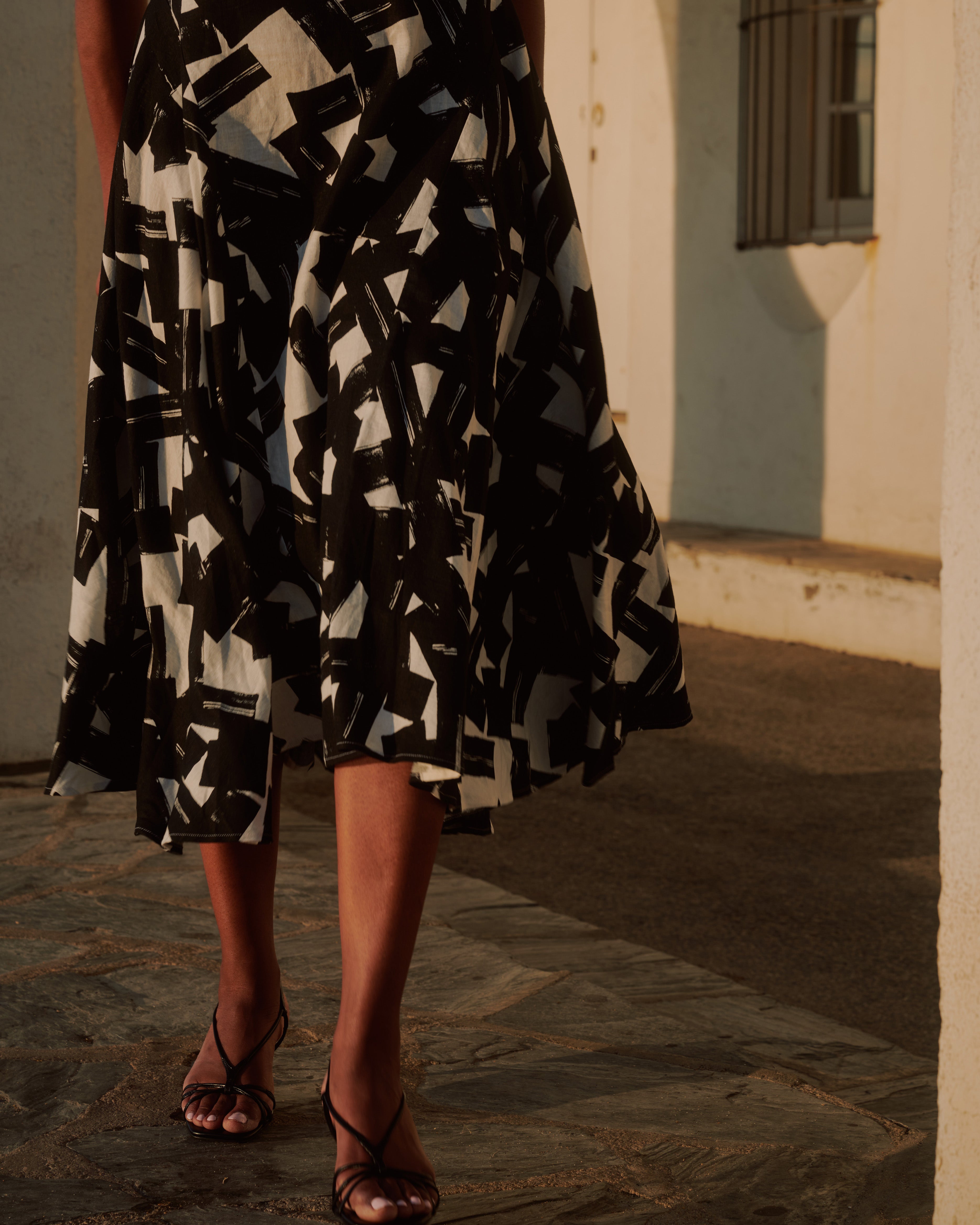 Sunshower Flowy Linen Blend Dress - Santiago Print