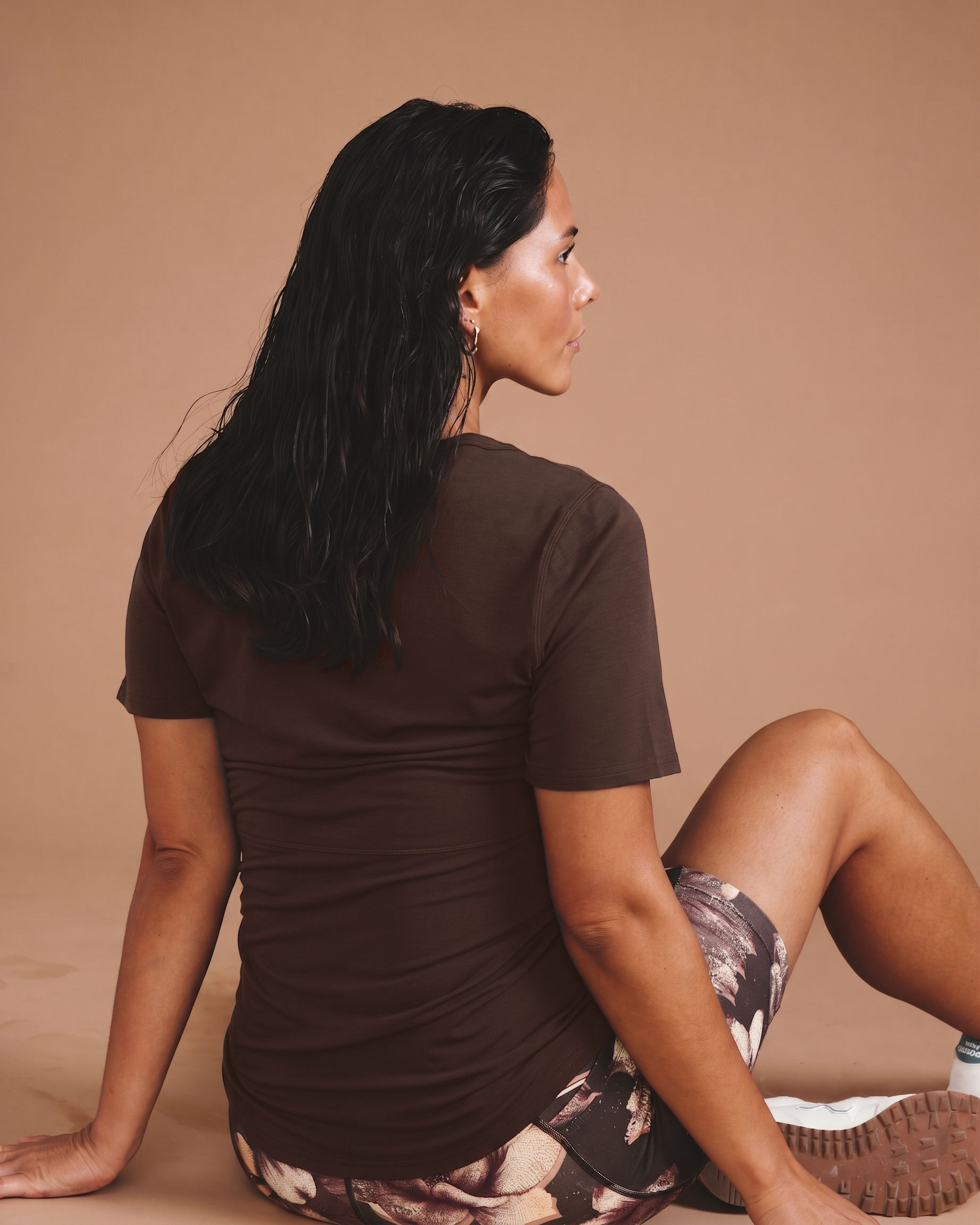 Mia Movement Tee - Deep Brown