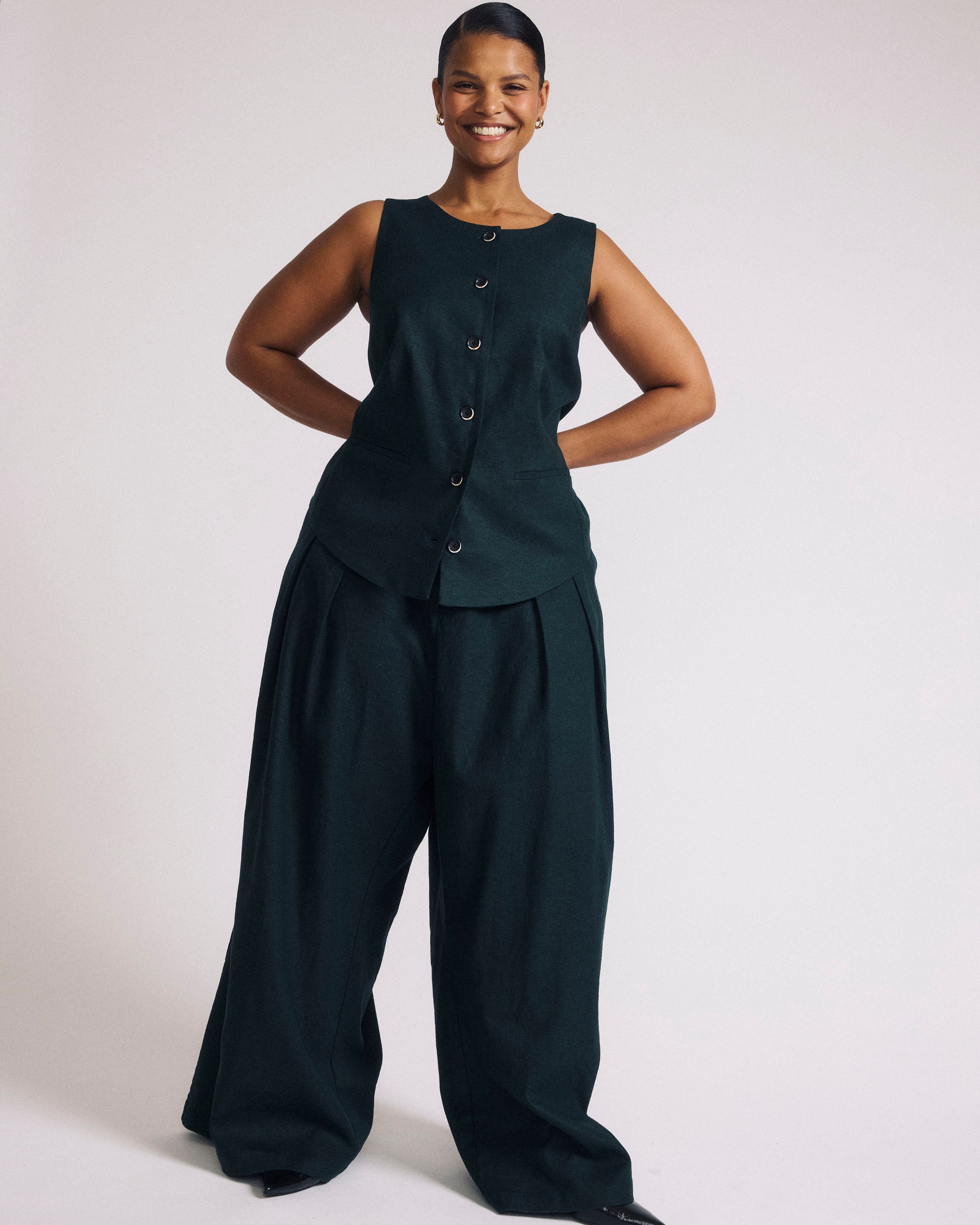 Tamsin Stretch Linen Blend Vest - Forest Green