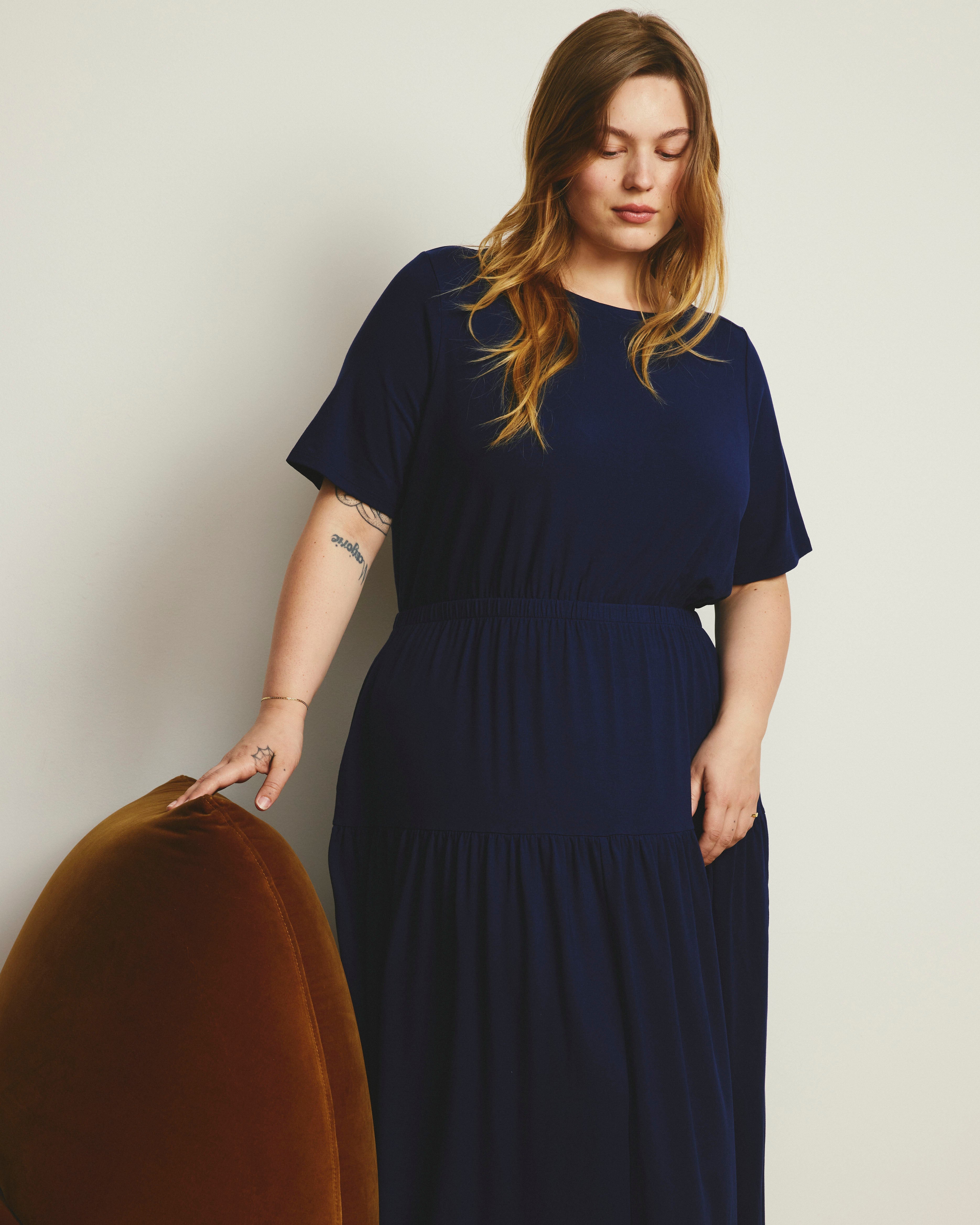 Thea Divine Jersey Midi Dress - Cenote