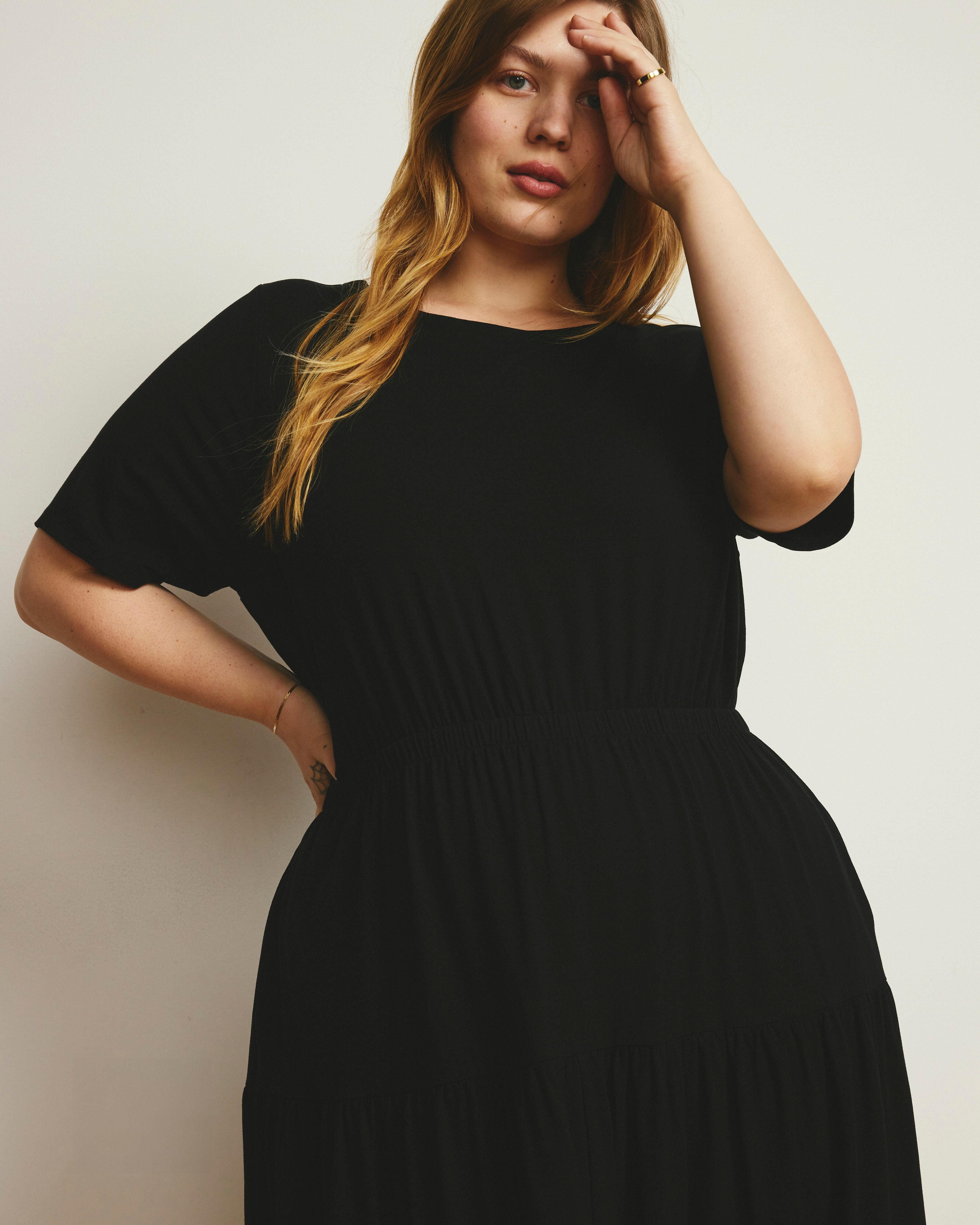 Thea Divine Jersey Midi Dress - Black