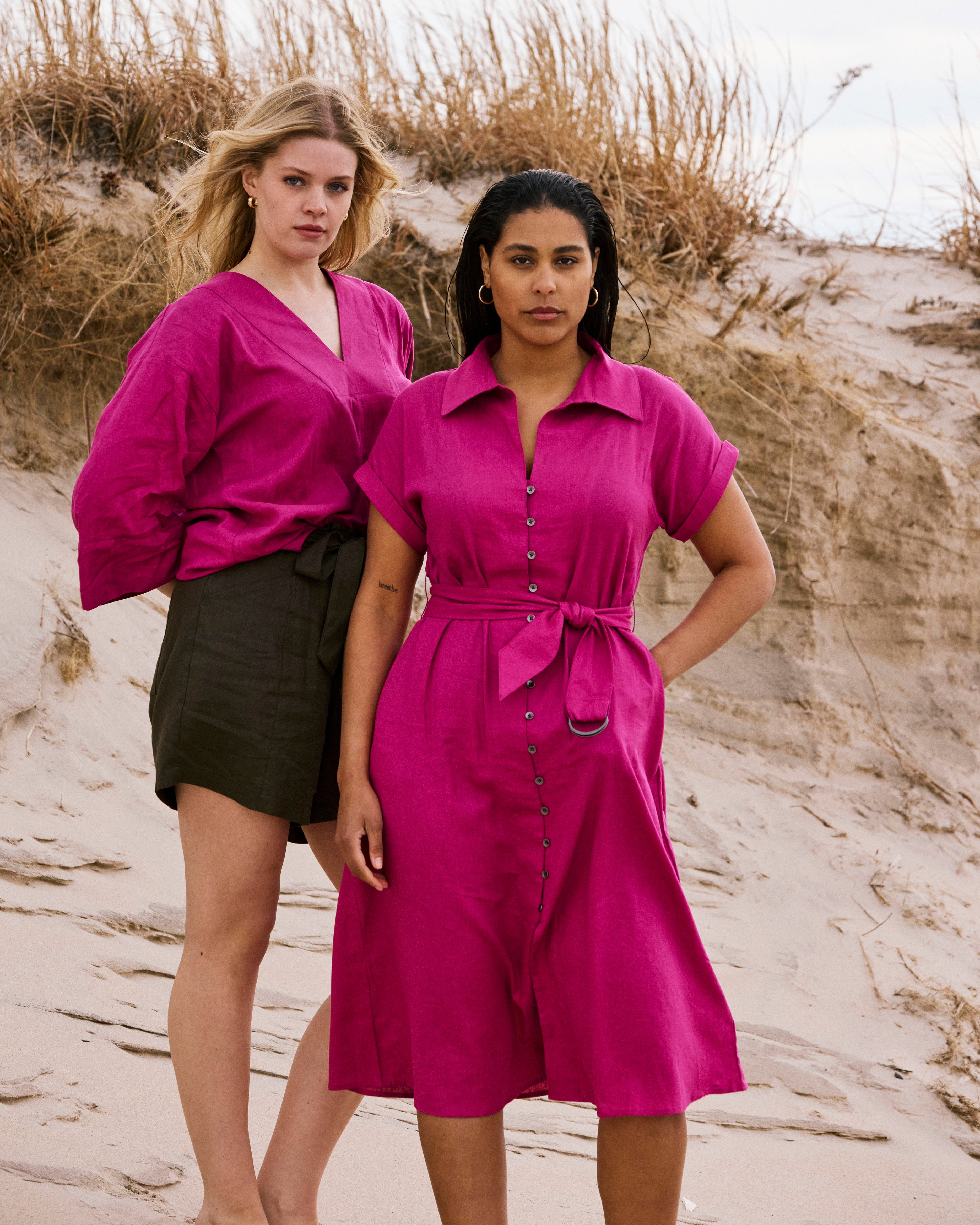 Elio V-Neck Linen Blend Top - Hyper Pink