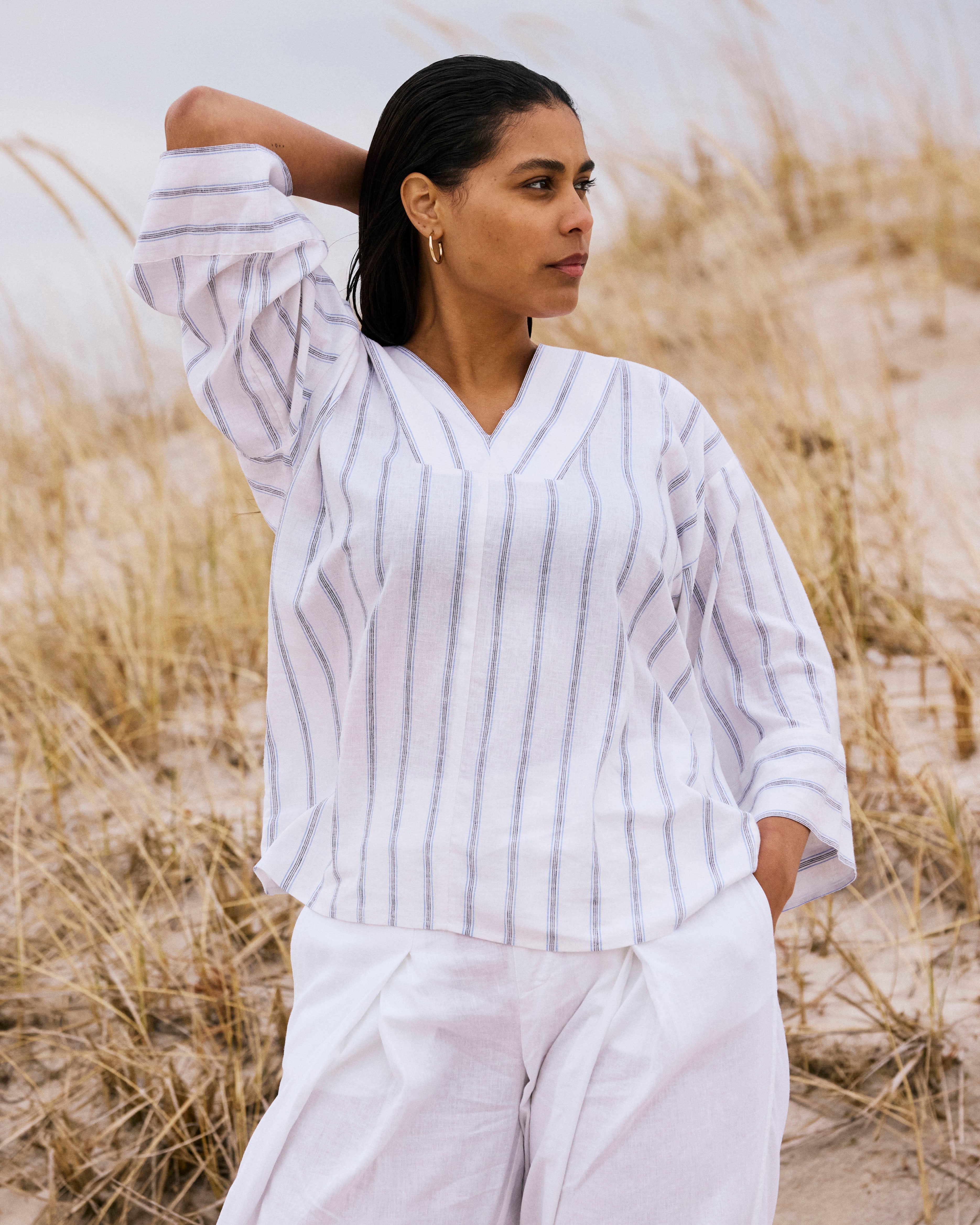 Elio V-Neck Linen Blend Top - Mayfair Stripe