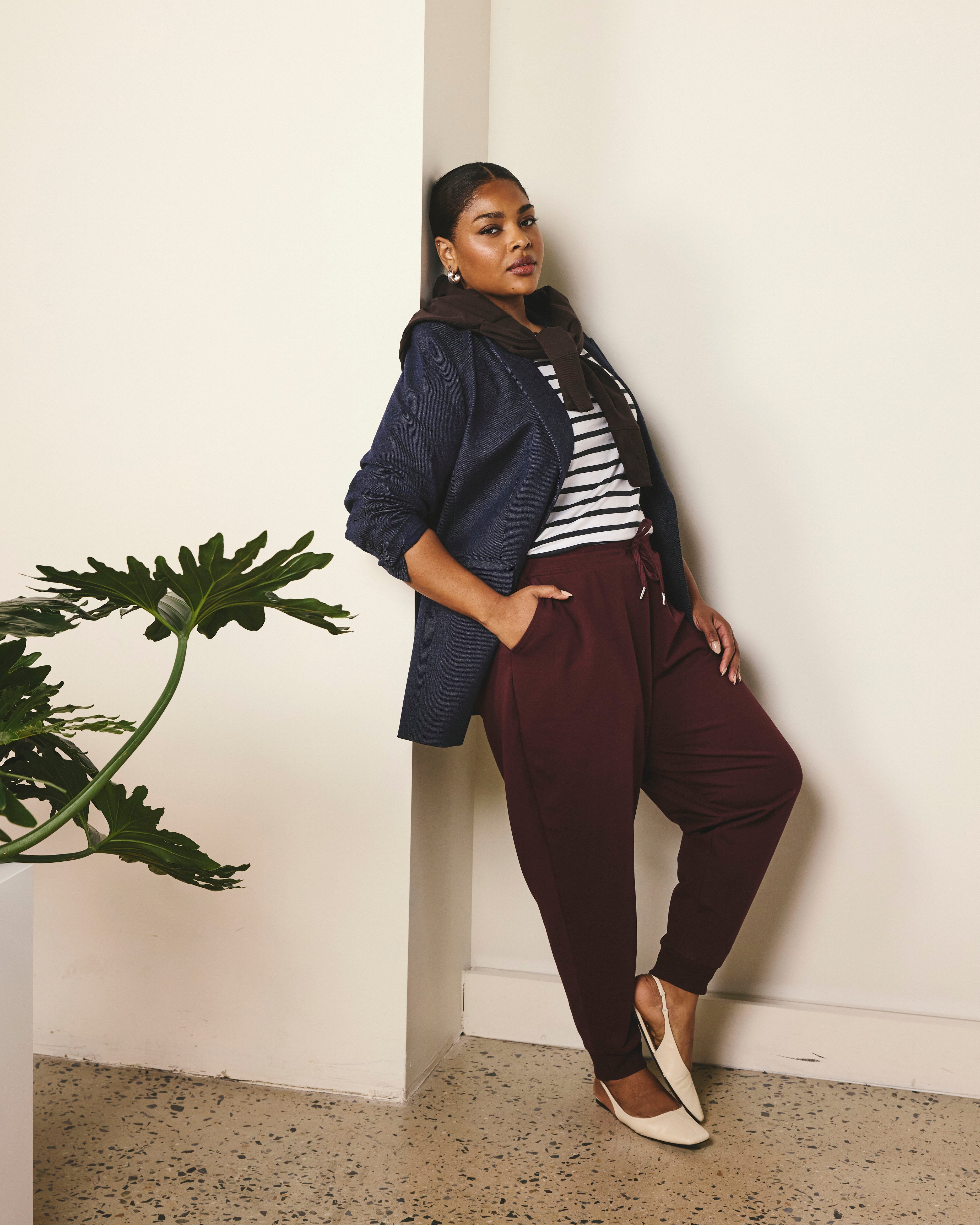 Selma French Terry Jogger - Black Cherry