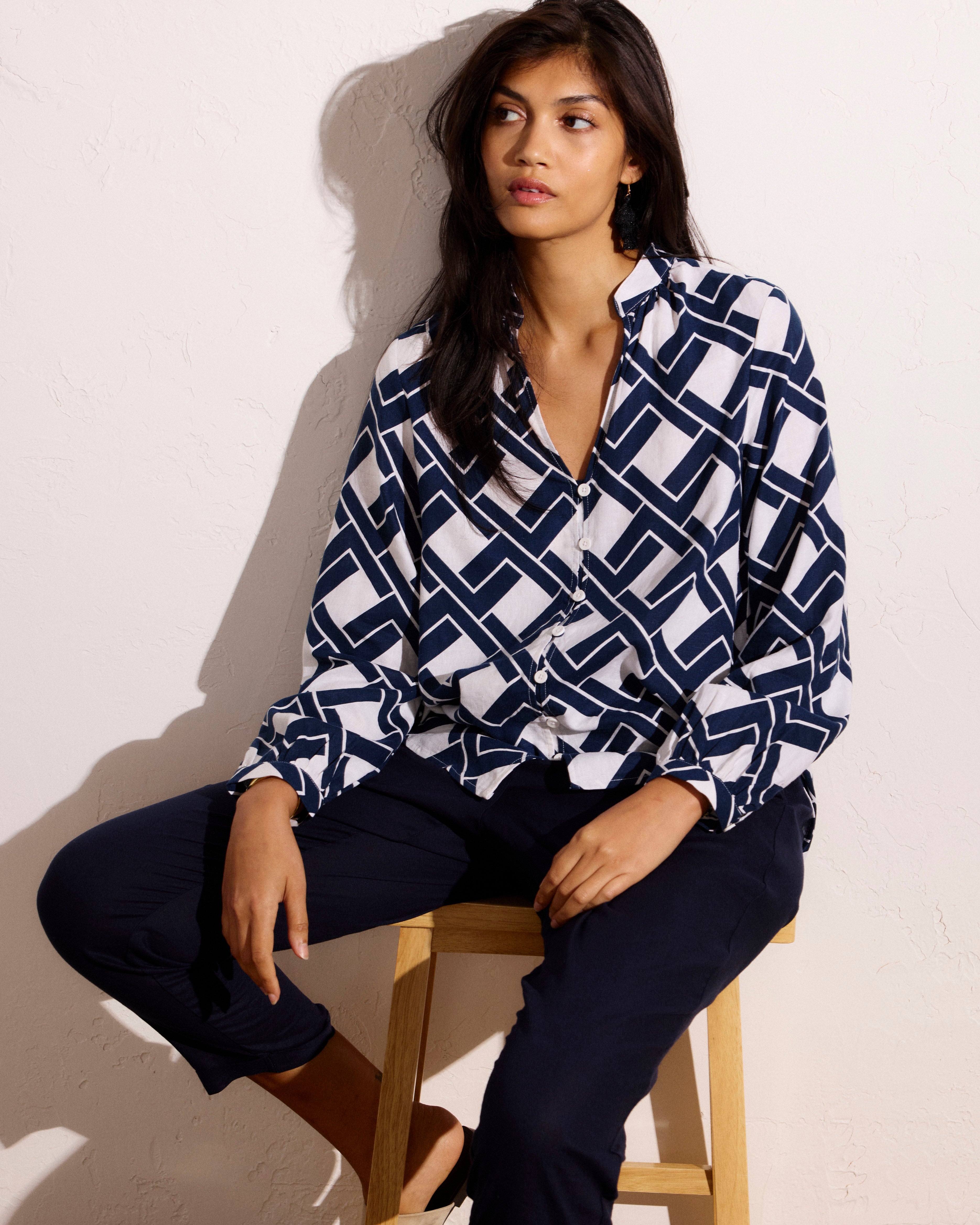 Sayville Linen Blend Drawstring Pant - Navy