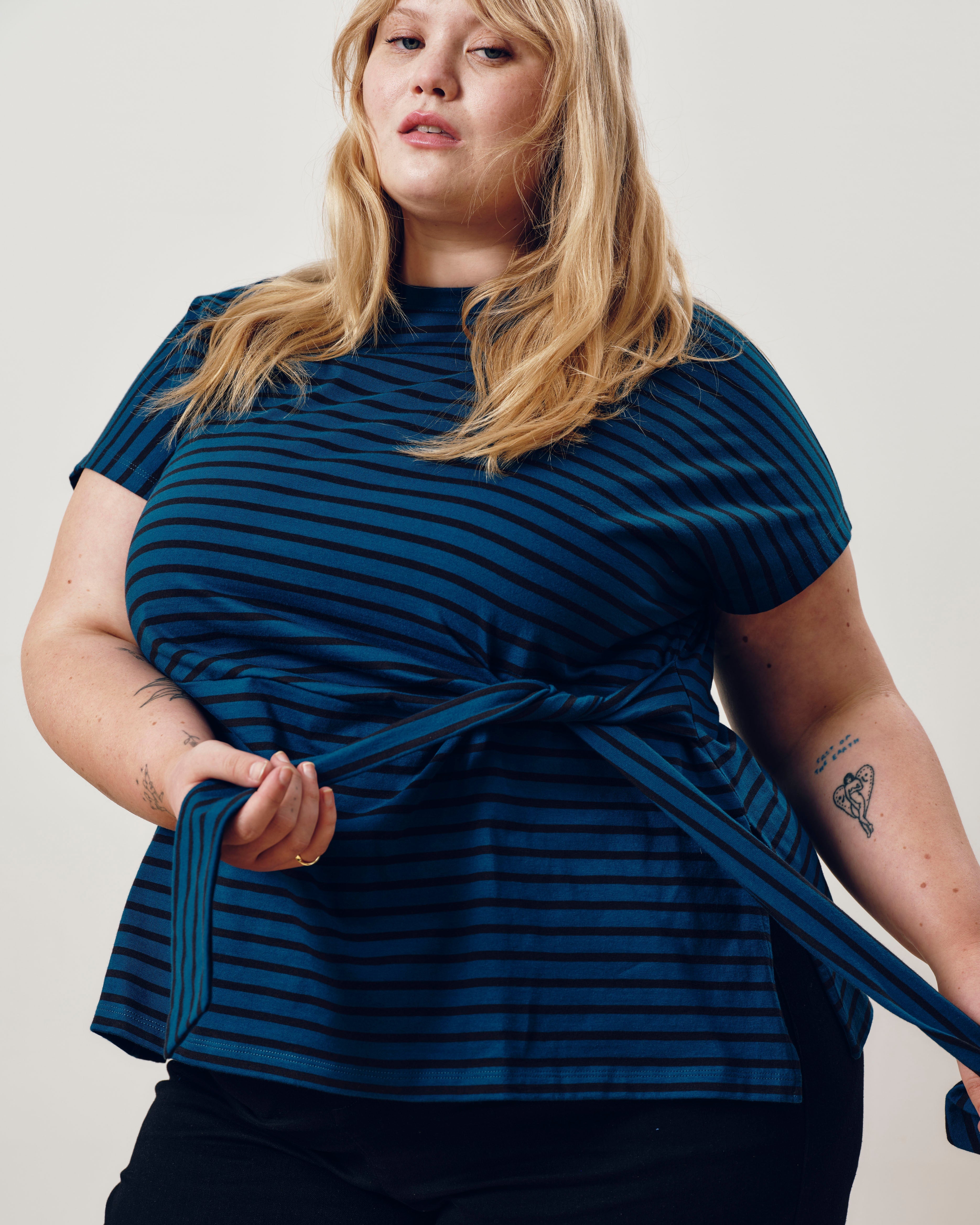 Crescent Breton Stripe Knot Tee - Deep Teal/Black Stripe