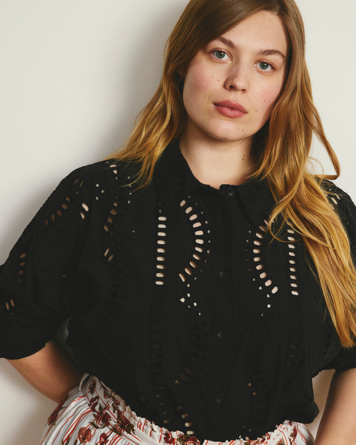The Embroidered Artist Oversized Poplin Shirt - Black