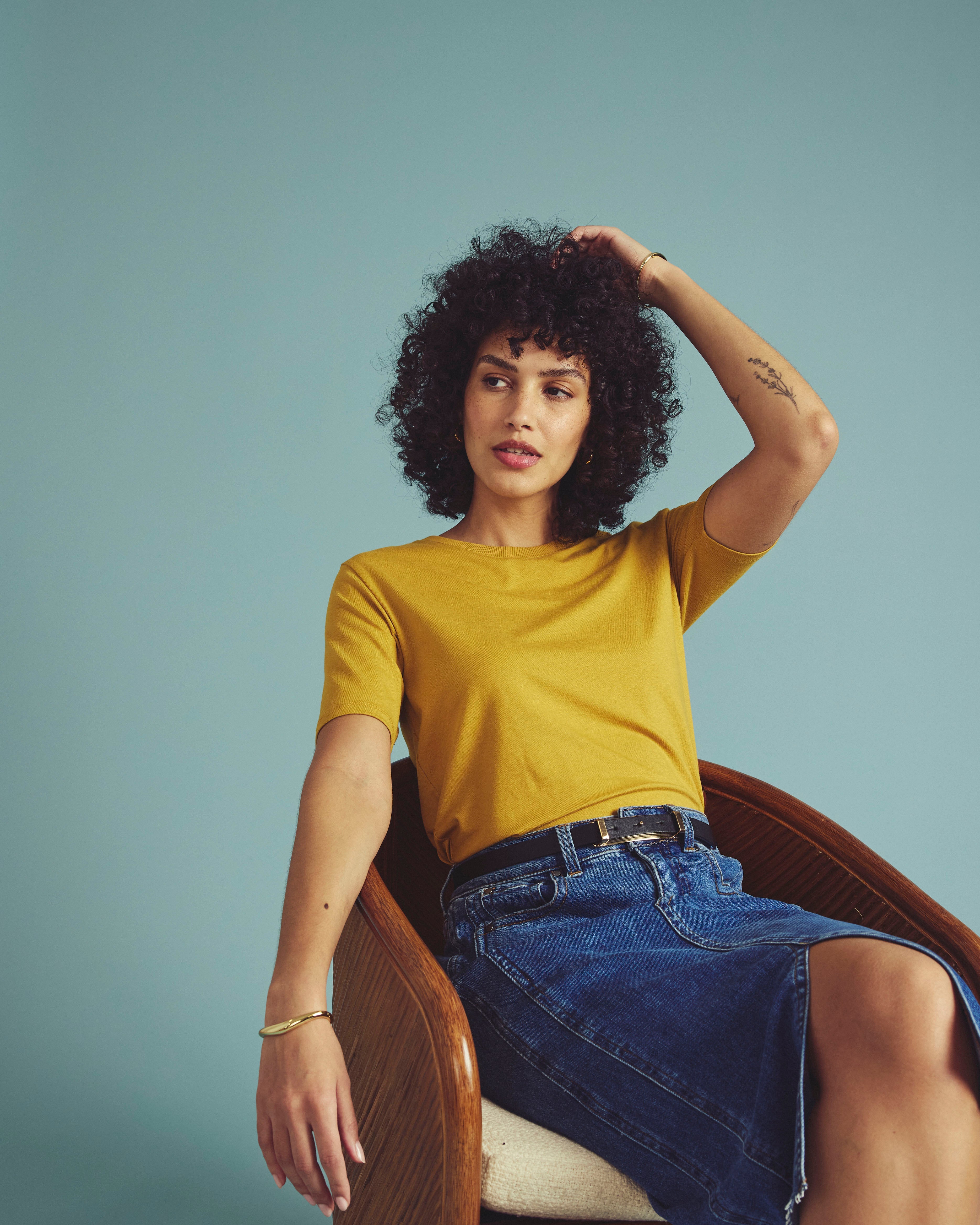 Maia Stovepipe Sleeve Tee - Yellow Ochre