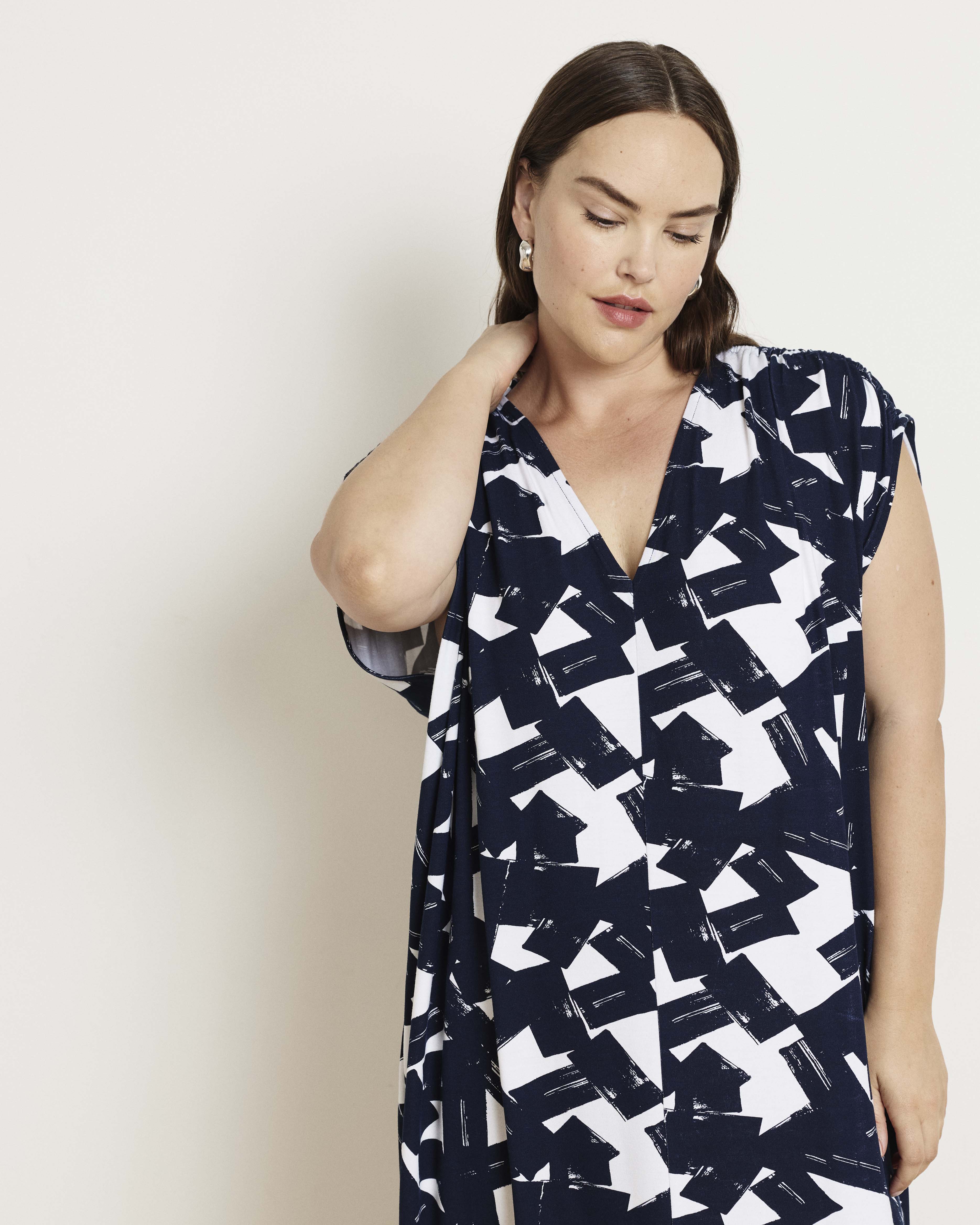 Kris Divine Jersey Kaftan - Navy Santiago Print