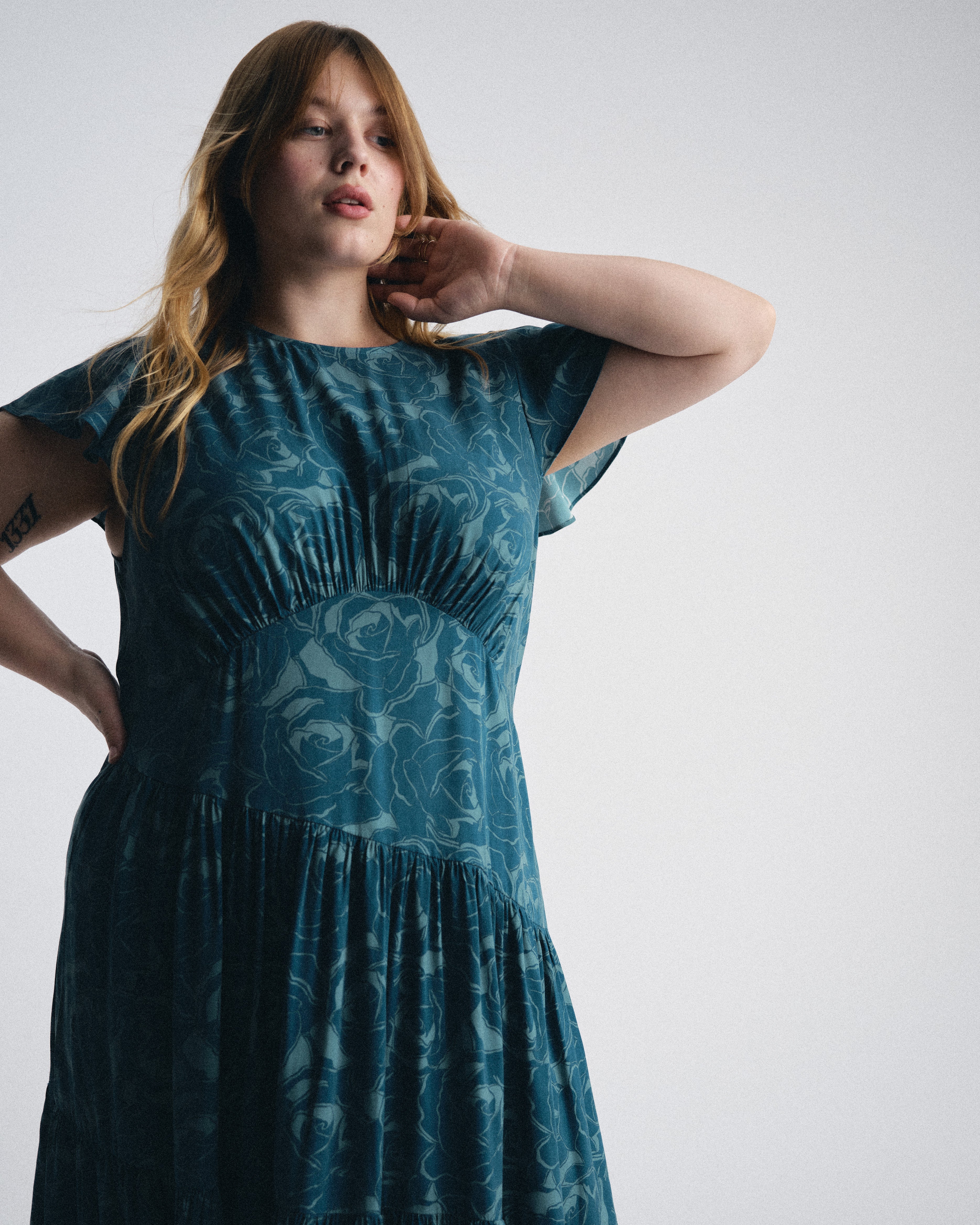 Mariella Stretch Cupro Dress - Rose Print in Deep Teal
