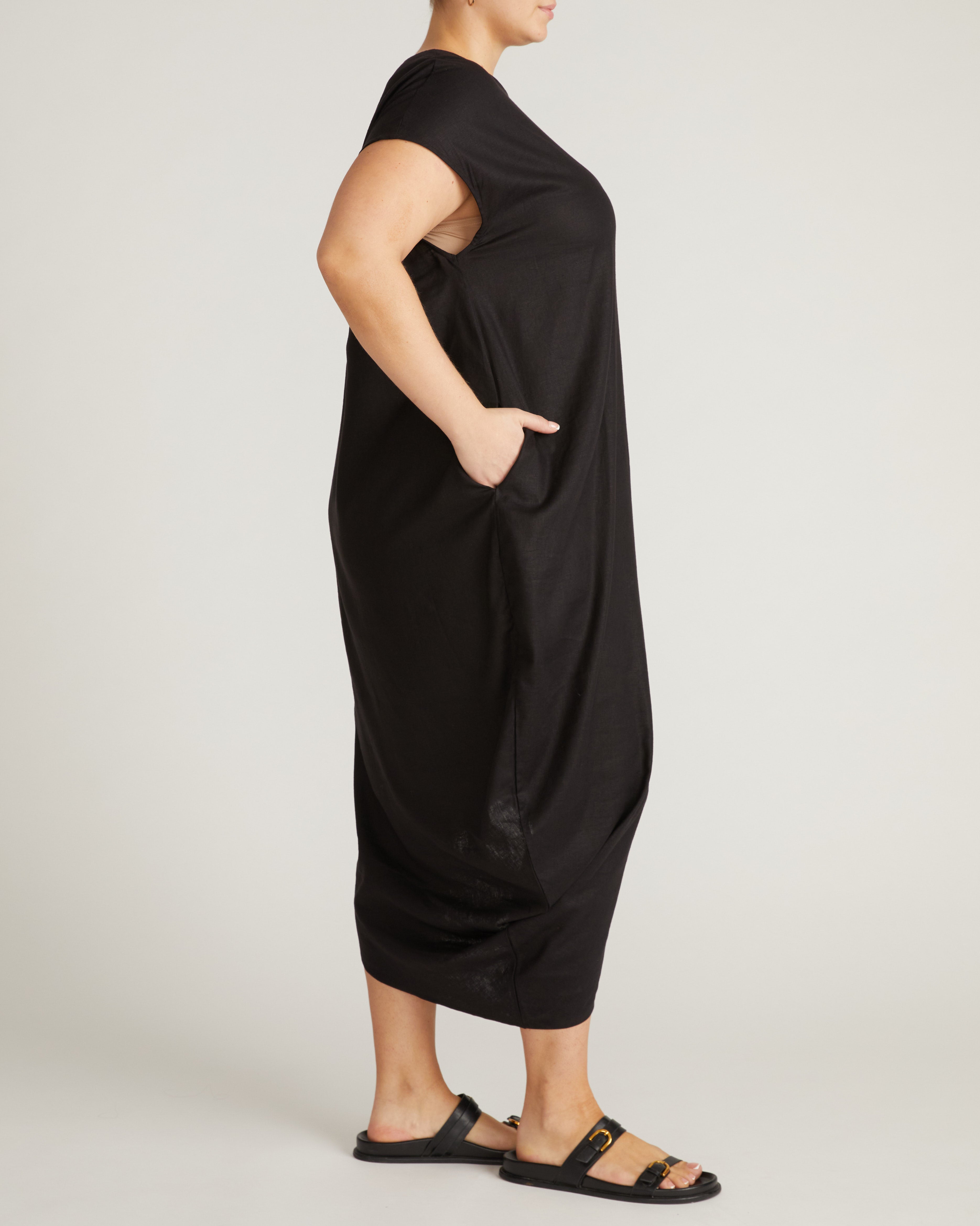 Iconic Stretch Linen Blend Geneva Dress - Black