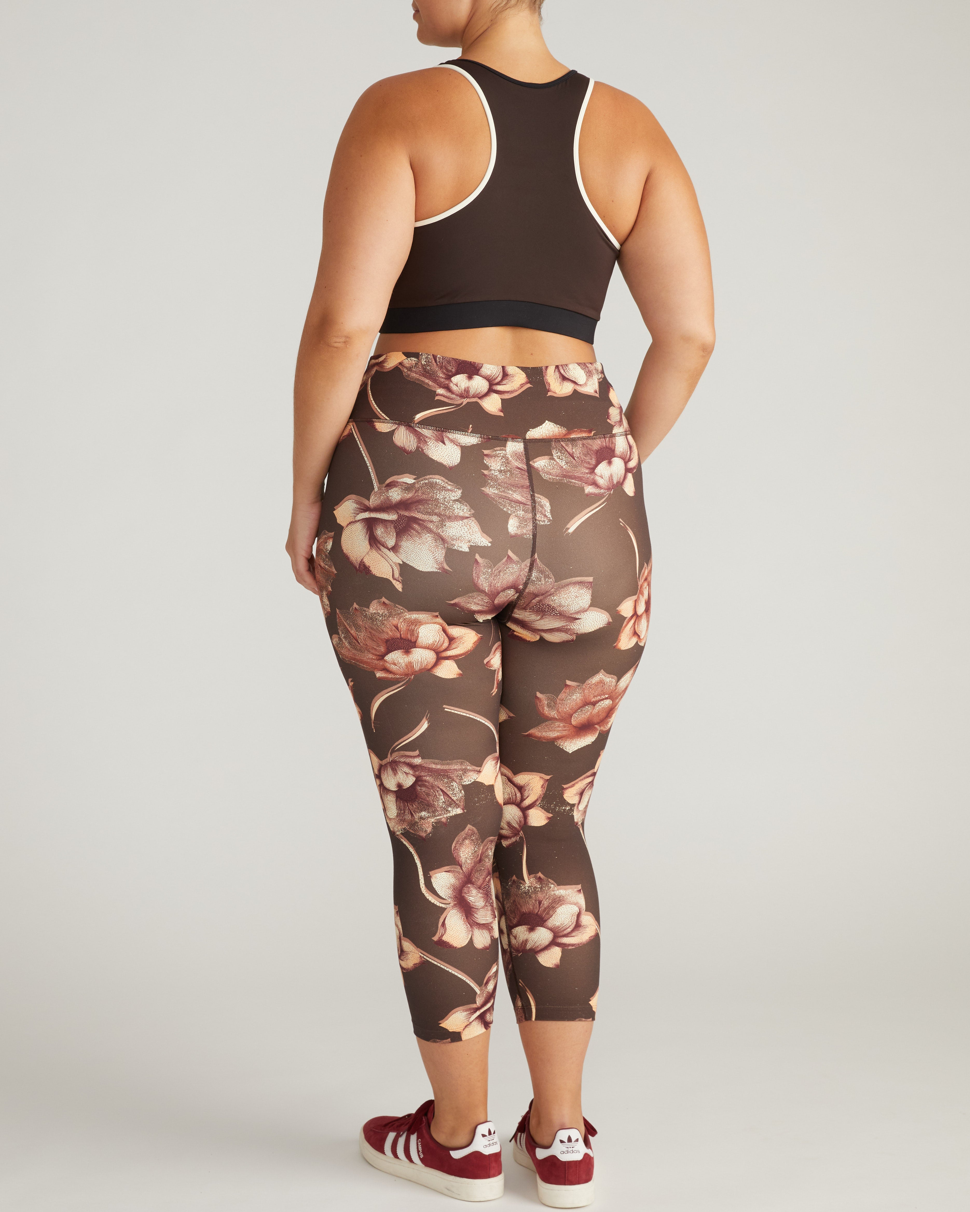 Next-to-Naked Racerback Sports Bra - Deep Brown/Dove Wing Trim