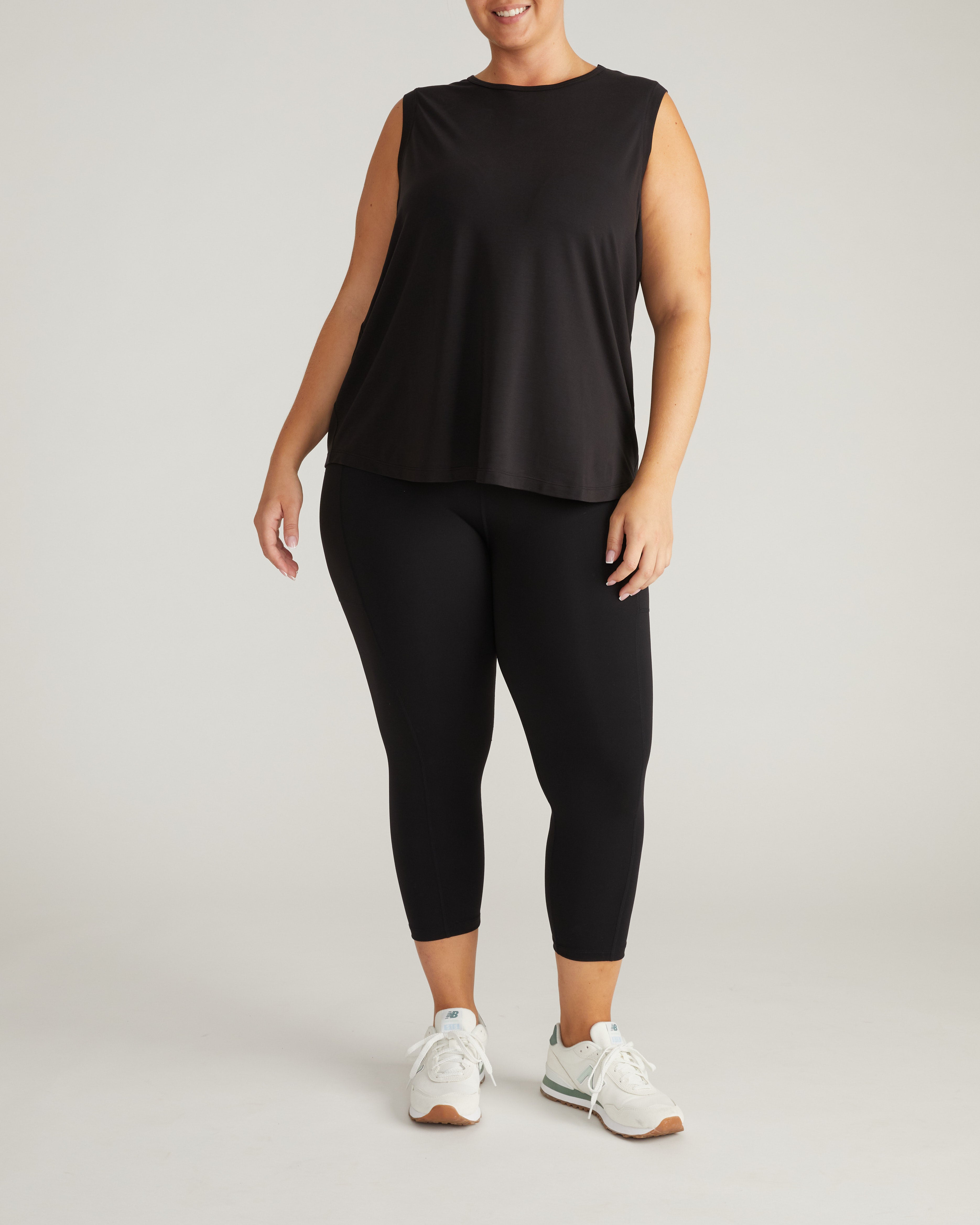 Mia Movement Tank - Black