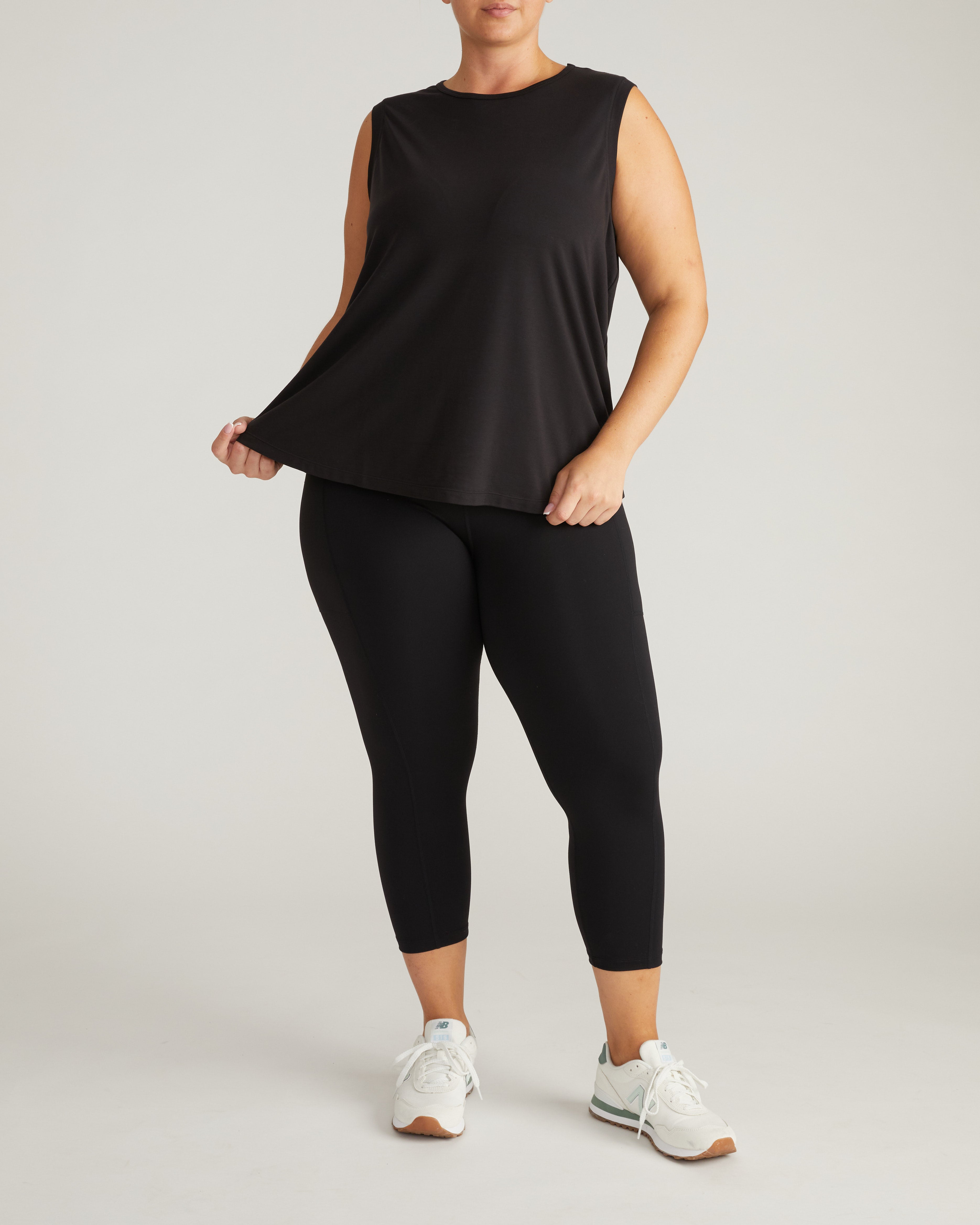 Mia Movement Tank - Black
