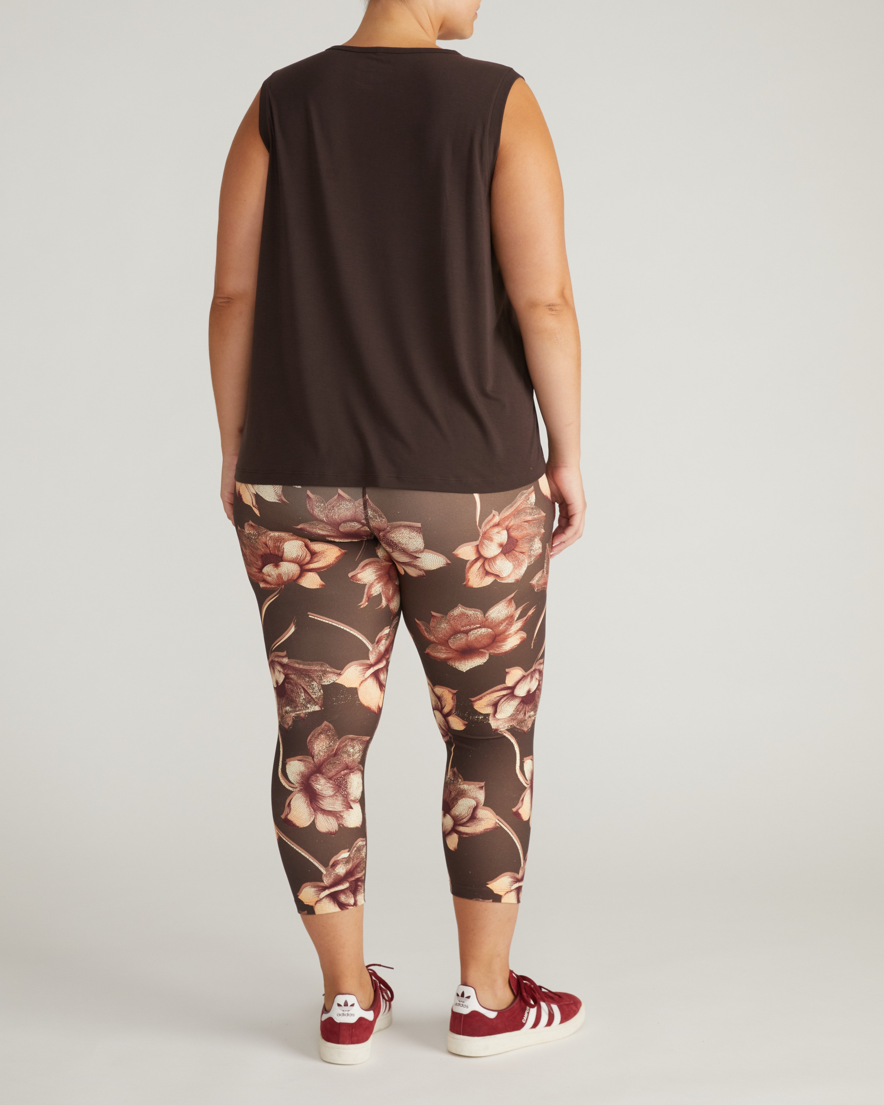 Mia Movement Tank - Deep Brown