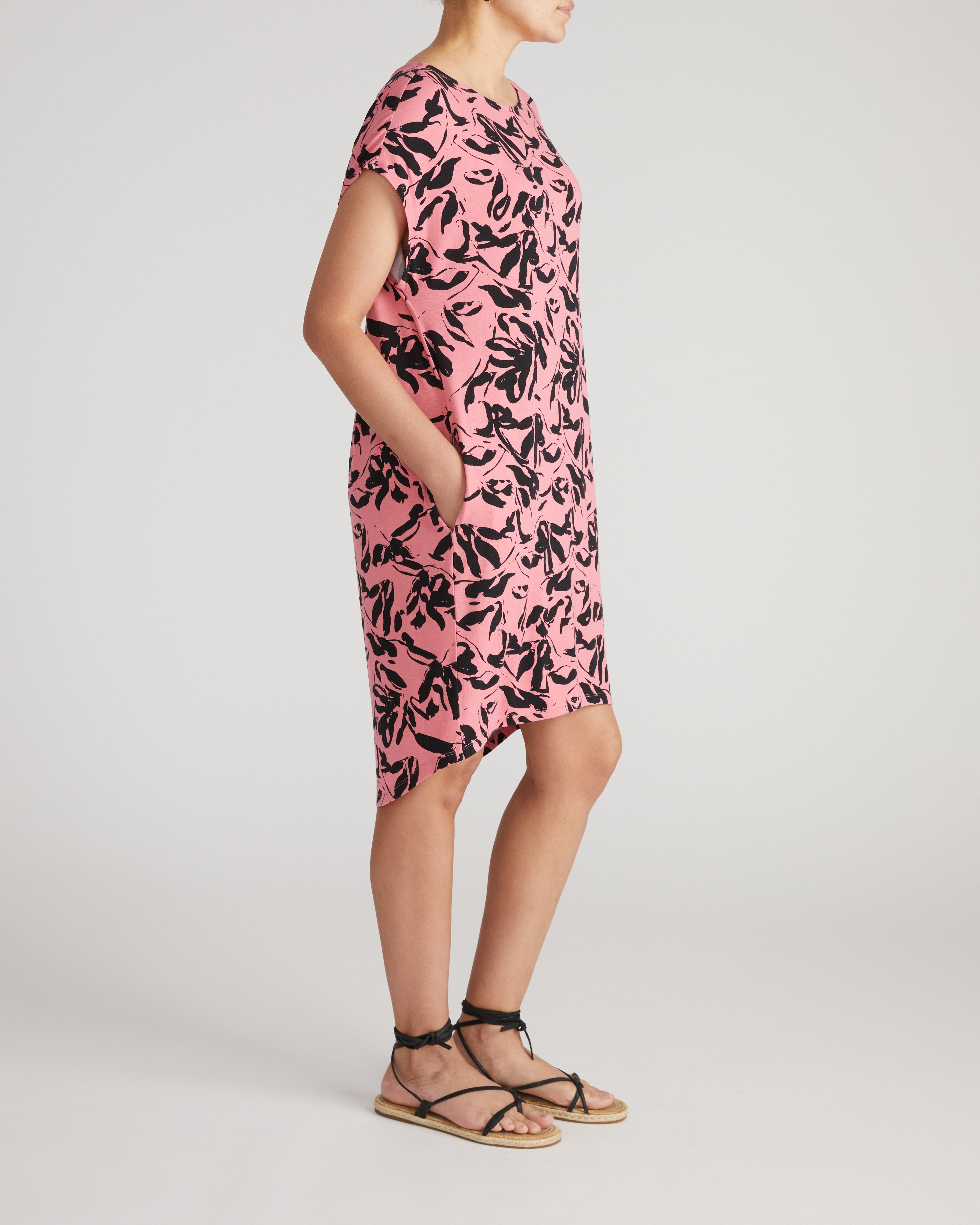 Helen Liquid Jersey Shift Dress - Pink Sgraffito Print