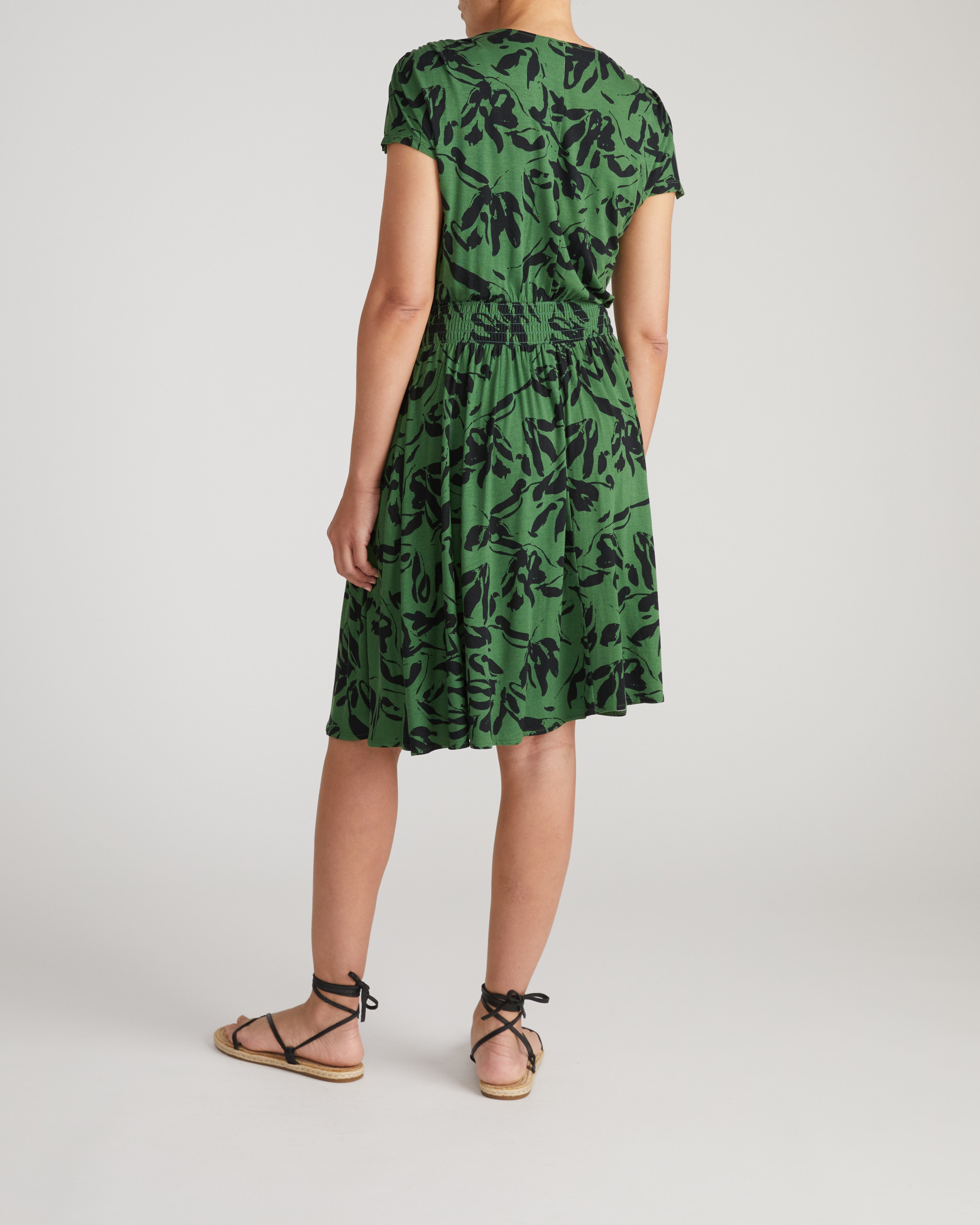 Minetta Liquid Jersey Dress - Green Sgraffito Print