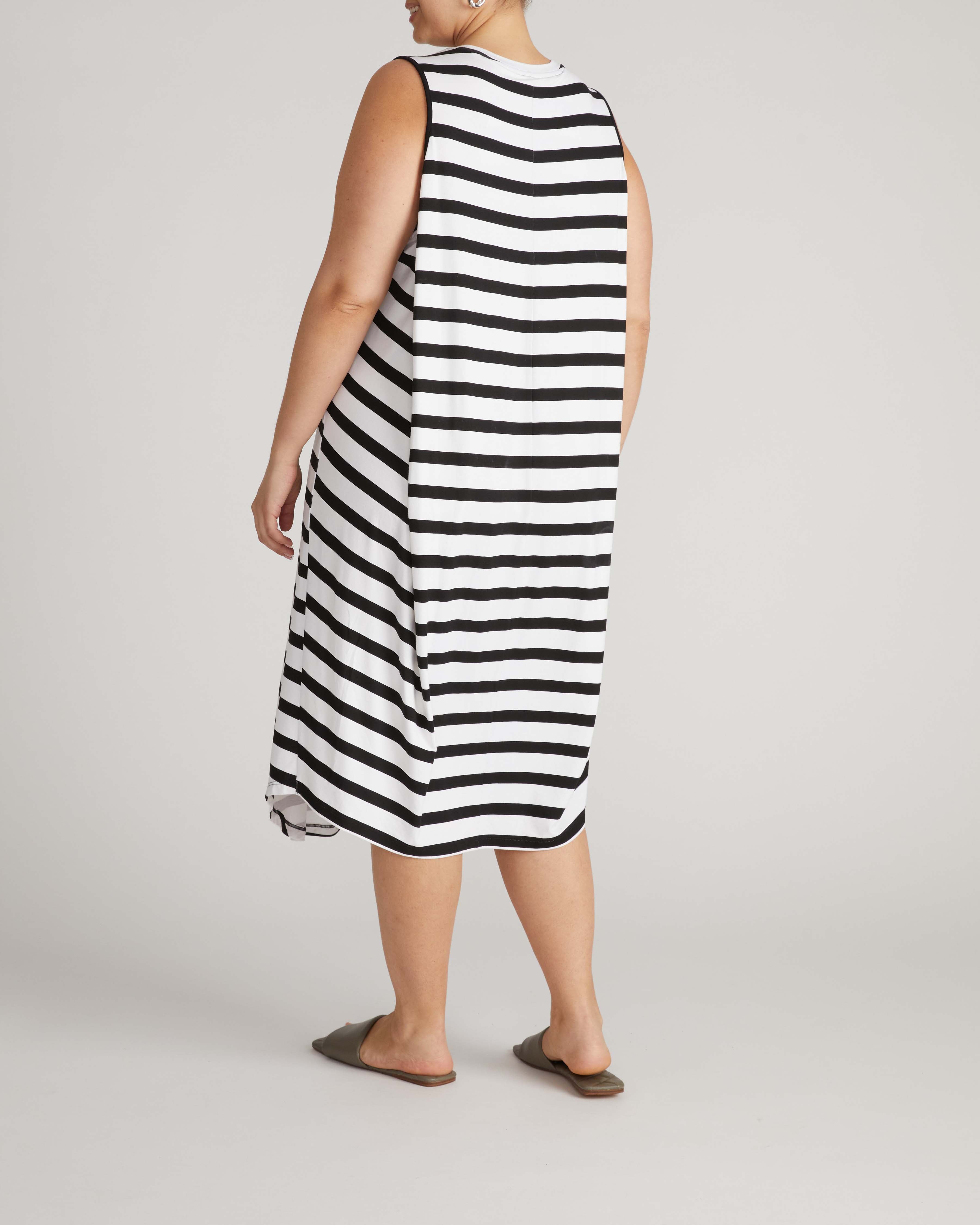 Pearl Divine Jersey Dress - Black/White Stripe
