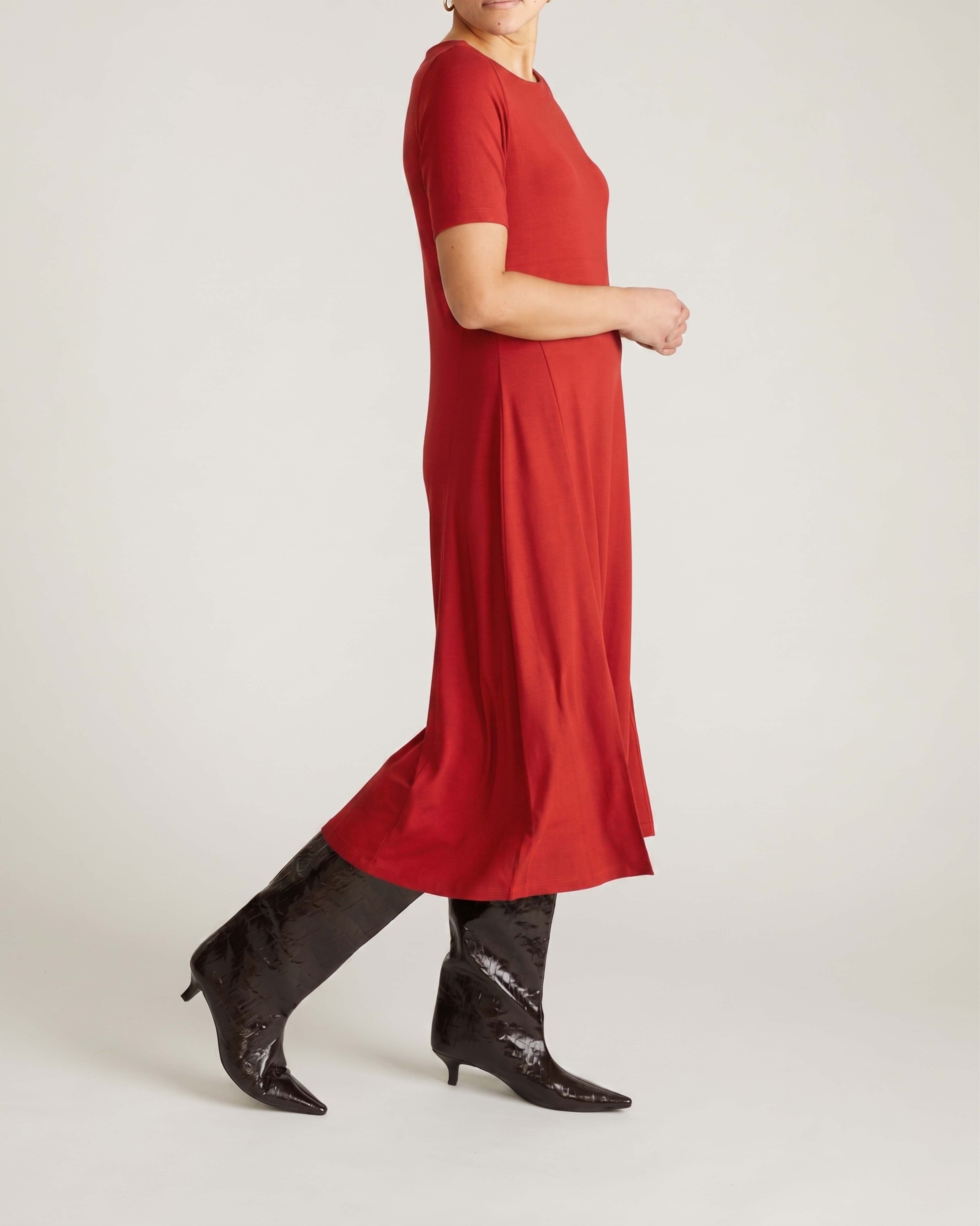 Serena Boatneck Divine Jersey Dress - Lipstick