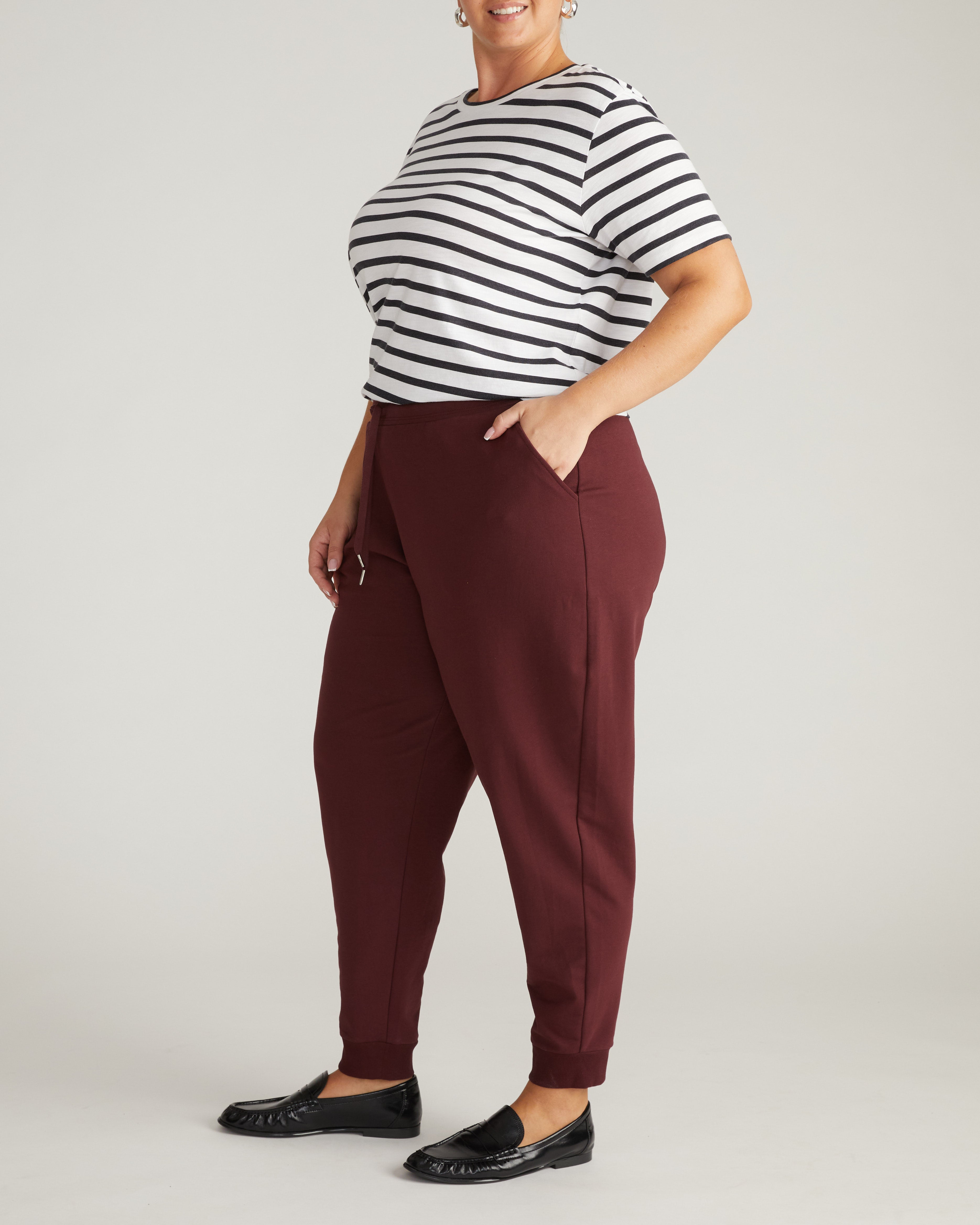 Selma French Terry Jogger - Black Cherry