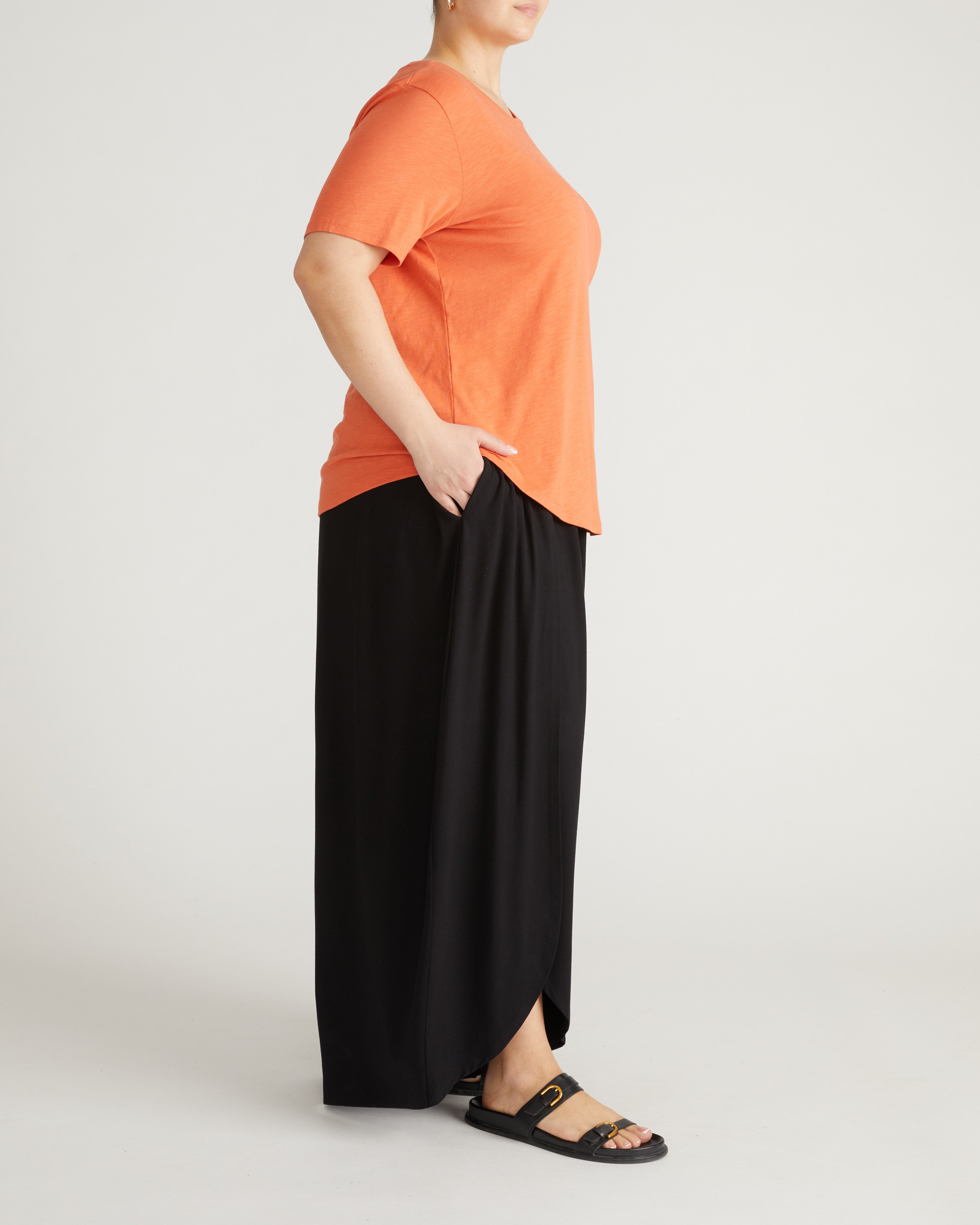 Rey Divine Jersey Pull-On Pants - Black