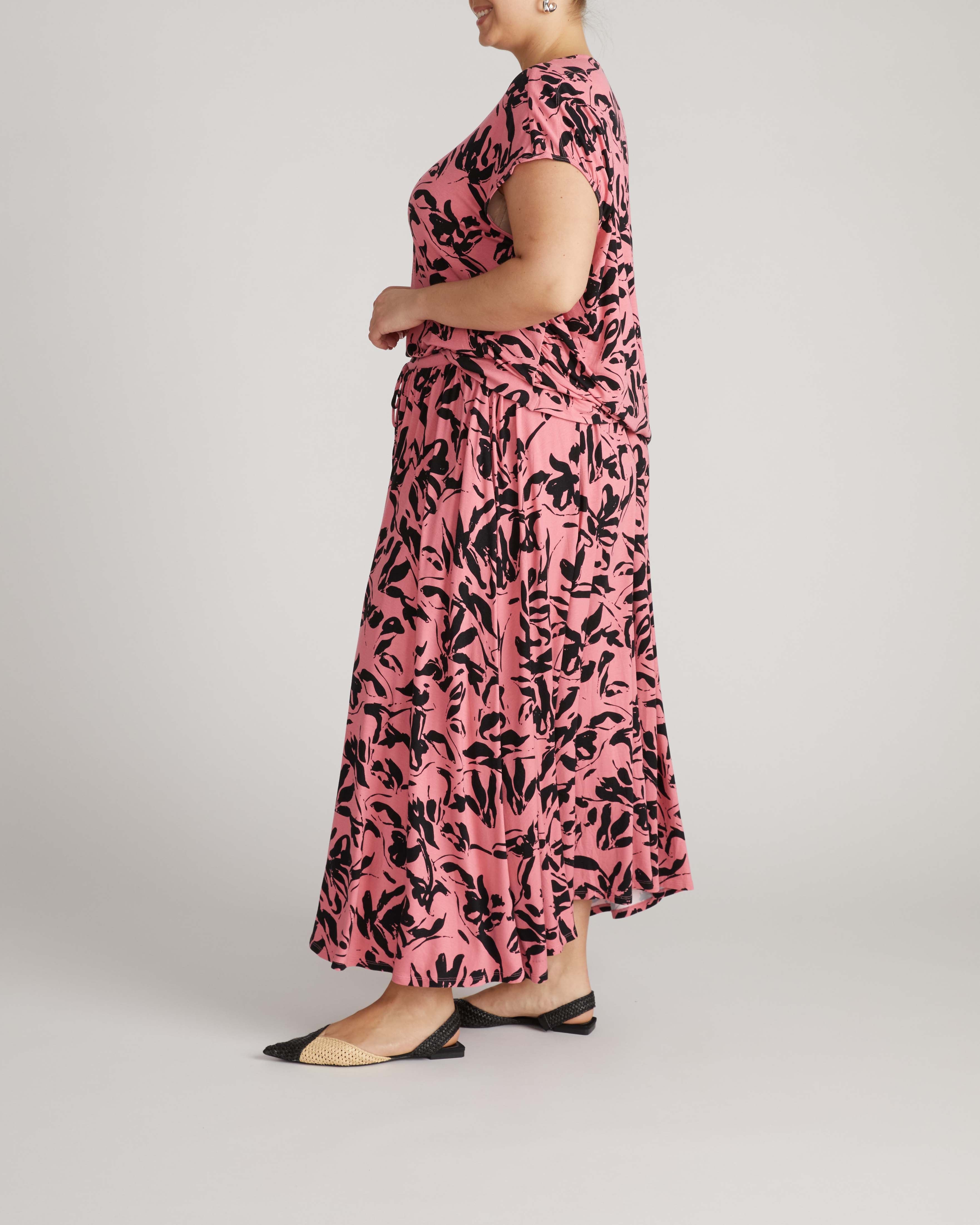 Tessa Liquid Jersey Skirt - Pink Sgraffito Print