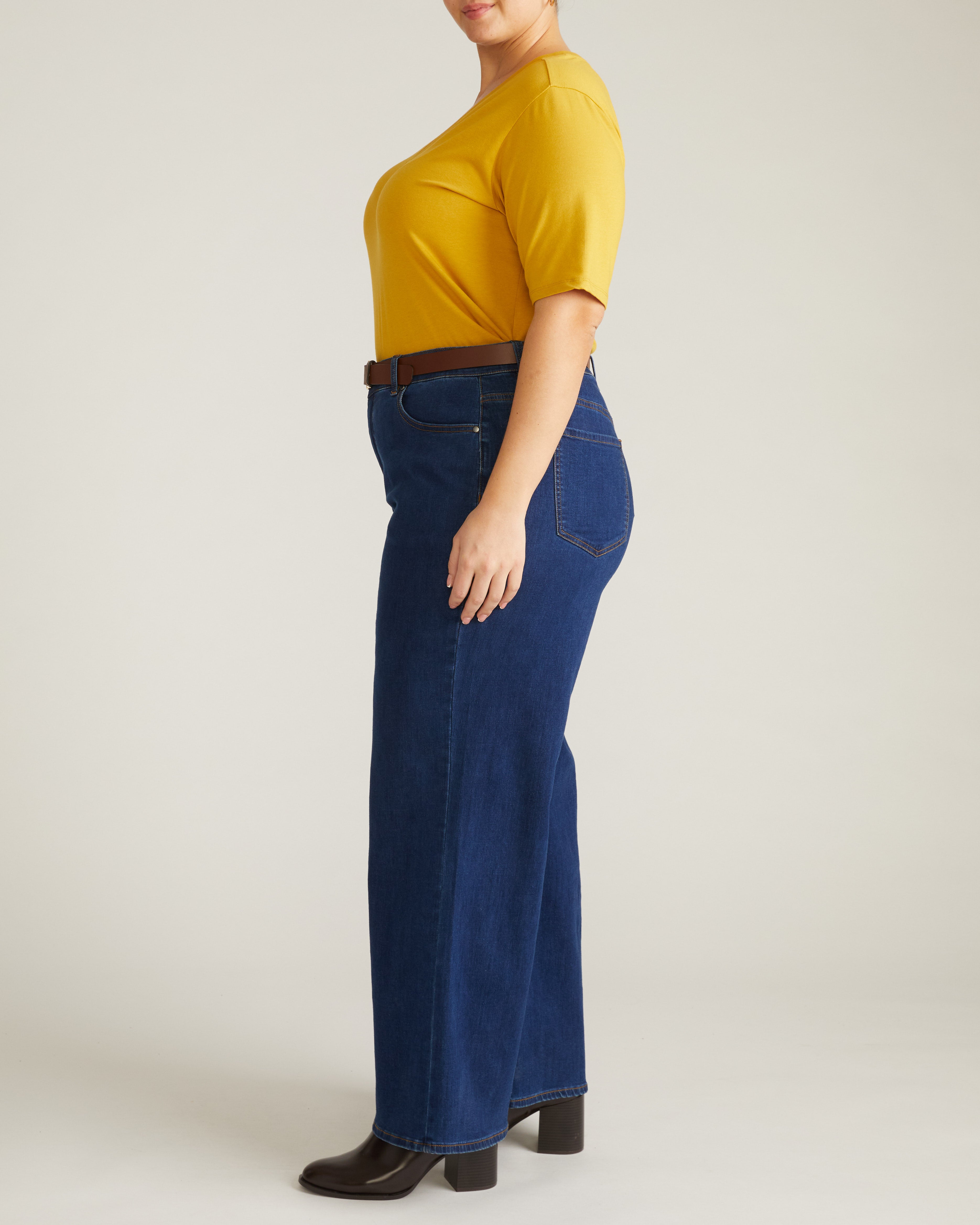 Maia Stovepipe Sleeve V Neck Tee - Yellow Ochre