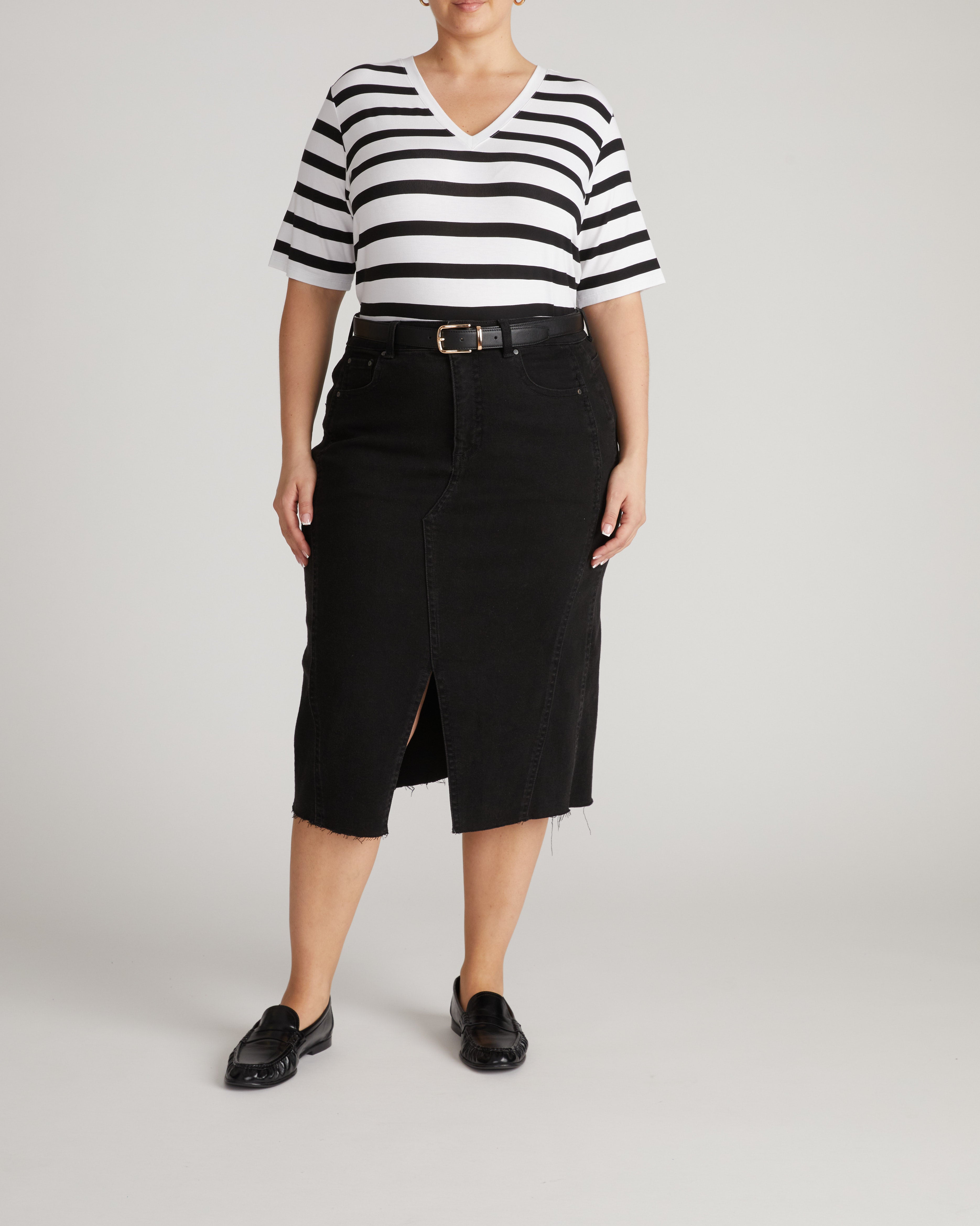 Maia Stovepipe Sleeve V Neck Tee - Black/White Stripe