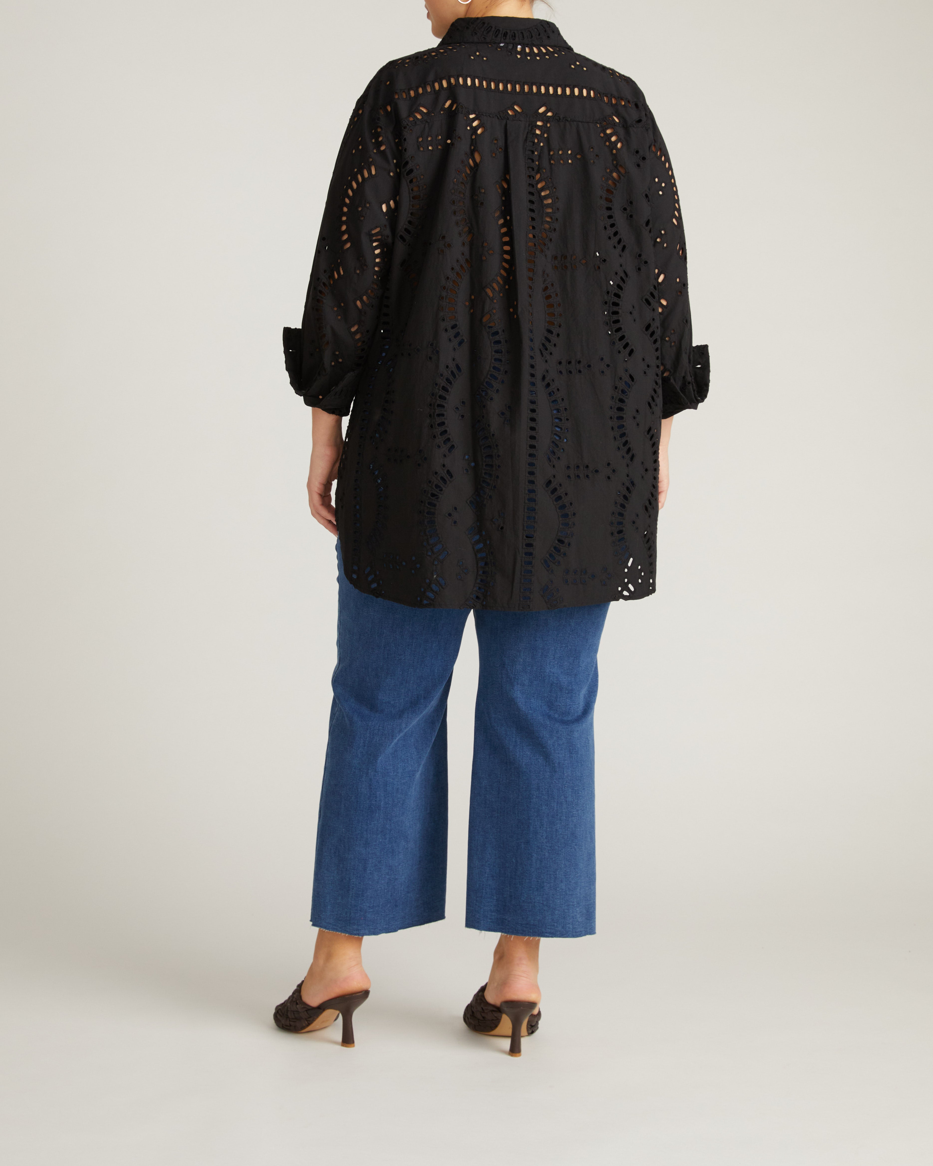 The Embroidered Artist Oversized Poplin Shirt - Black