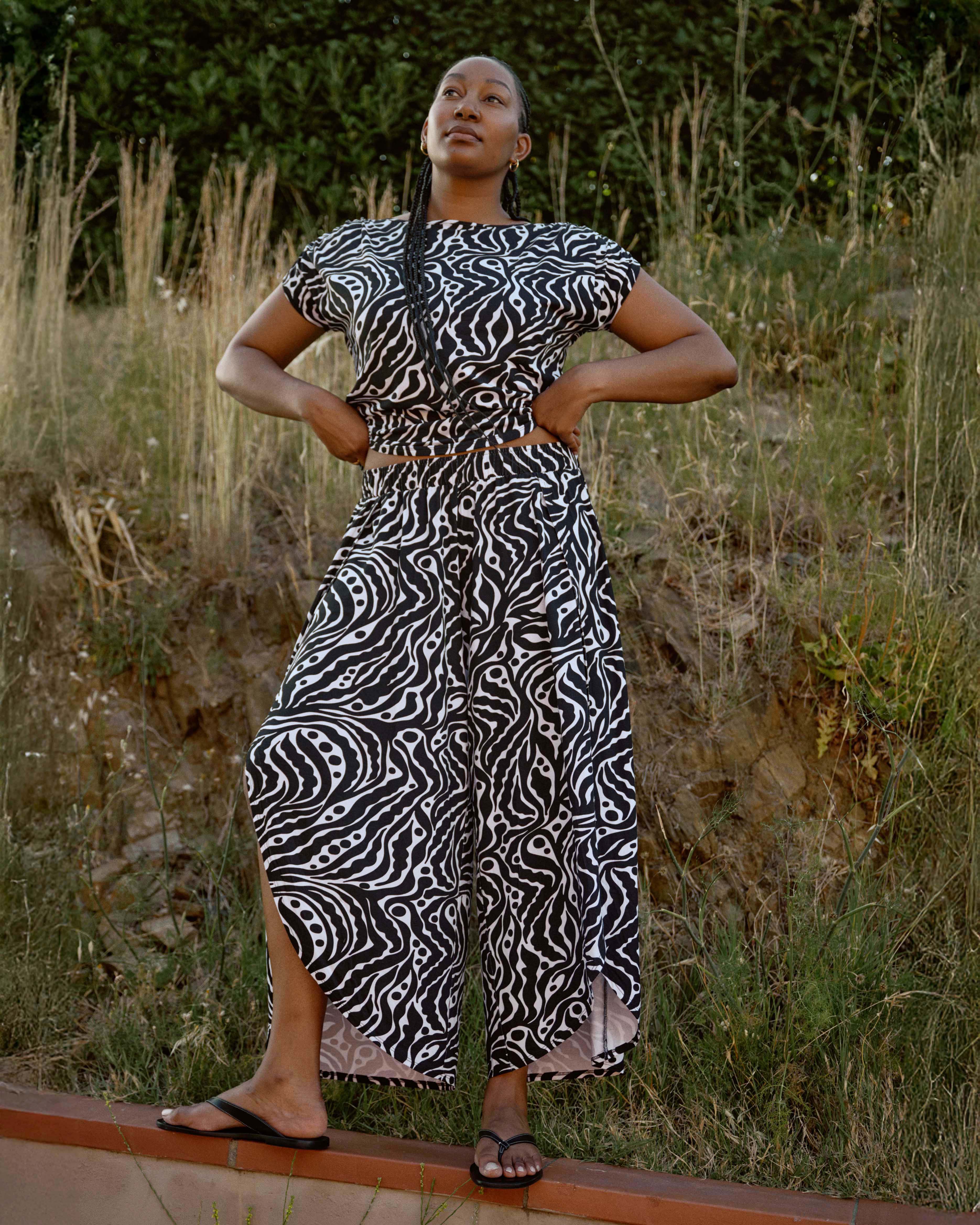 Rey Divine Jersey Pull-On Pants - Black Bosco Print