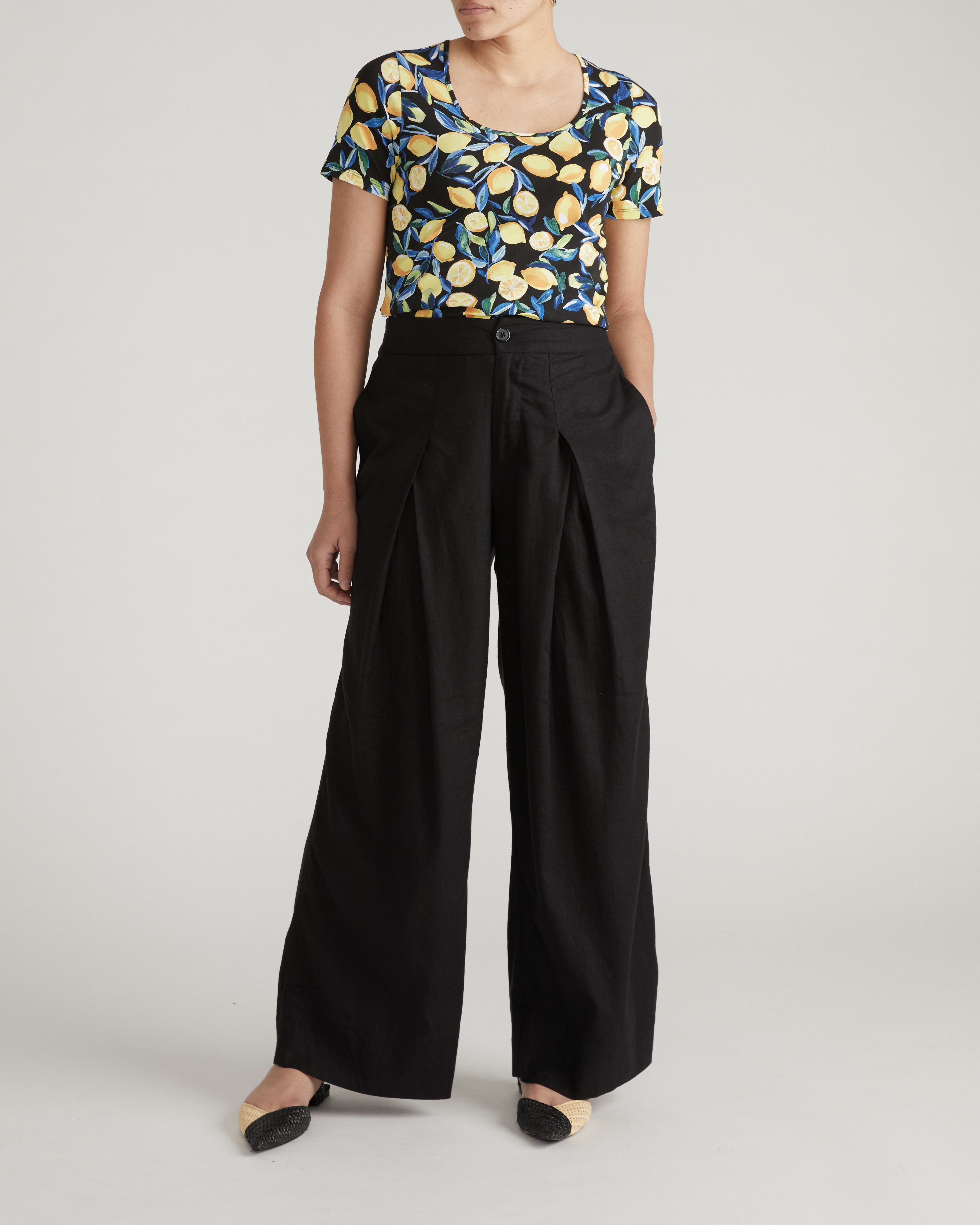 Scoop Neck Tee - Black Limoncello Print