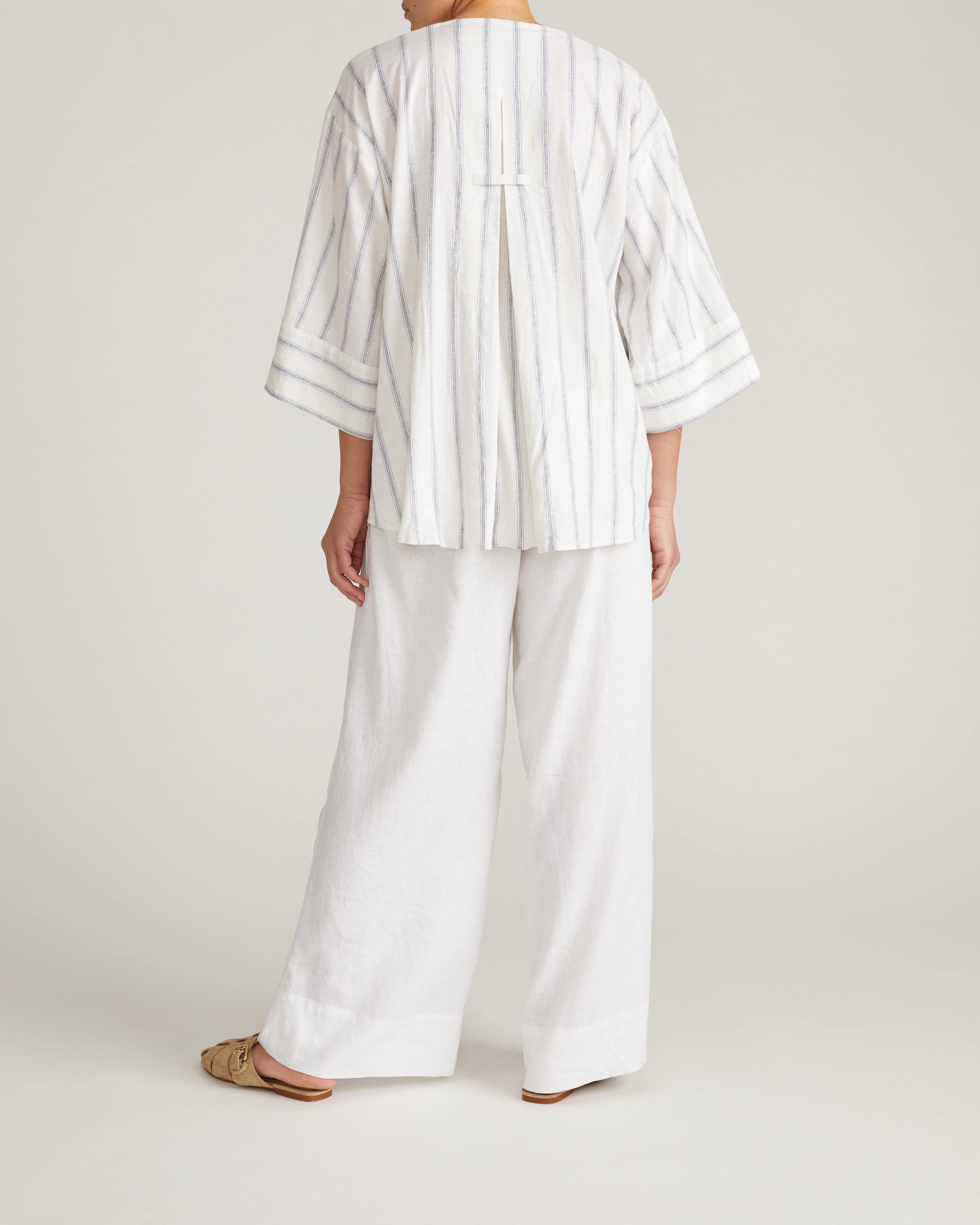 Elio V-Neck Linen Blend Top - Mayfair Stripe