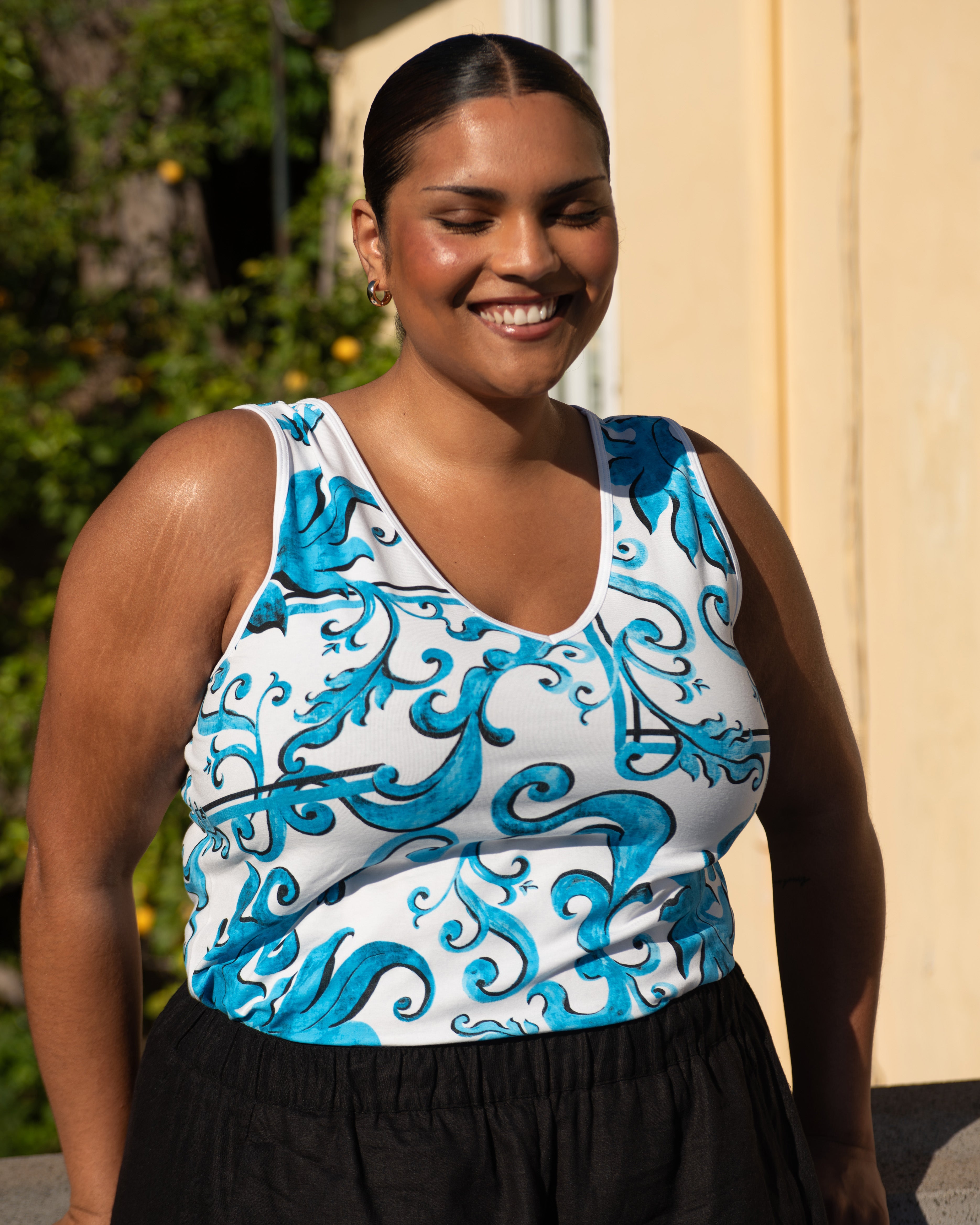 Double V Tank - Blue Majolica Print